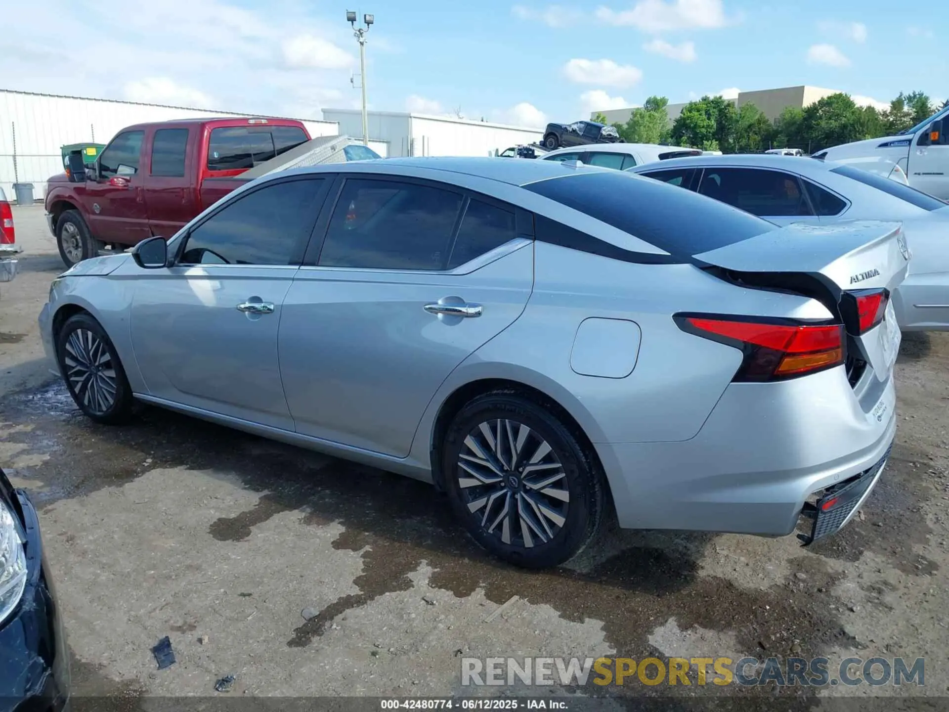 14 fotografías del automóvil dañado 1N4BL4DV1RN360574 NISSAN ALTIMA 2024