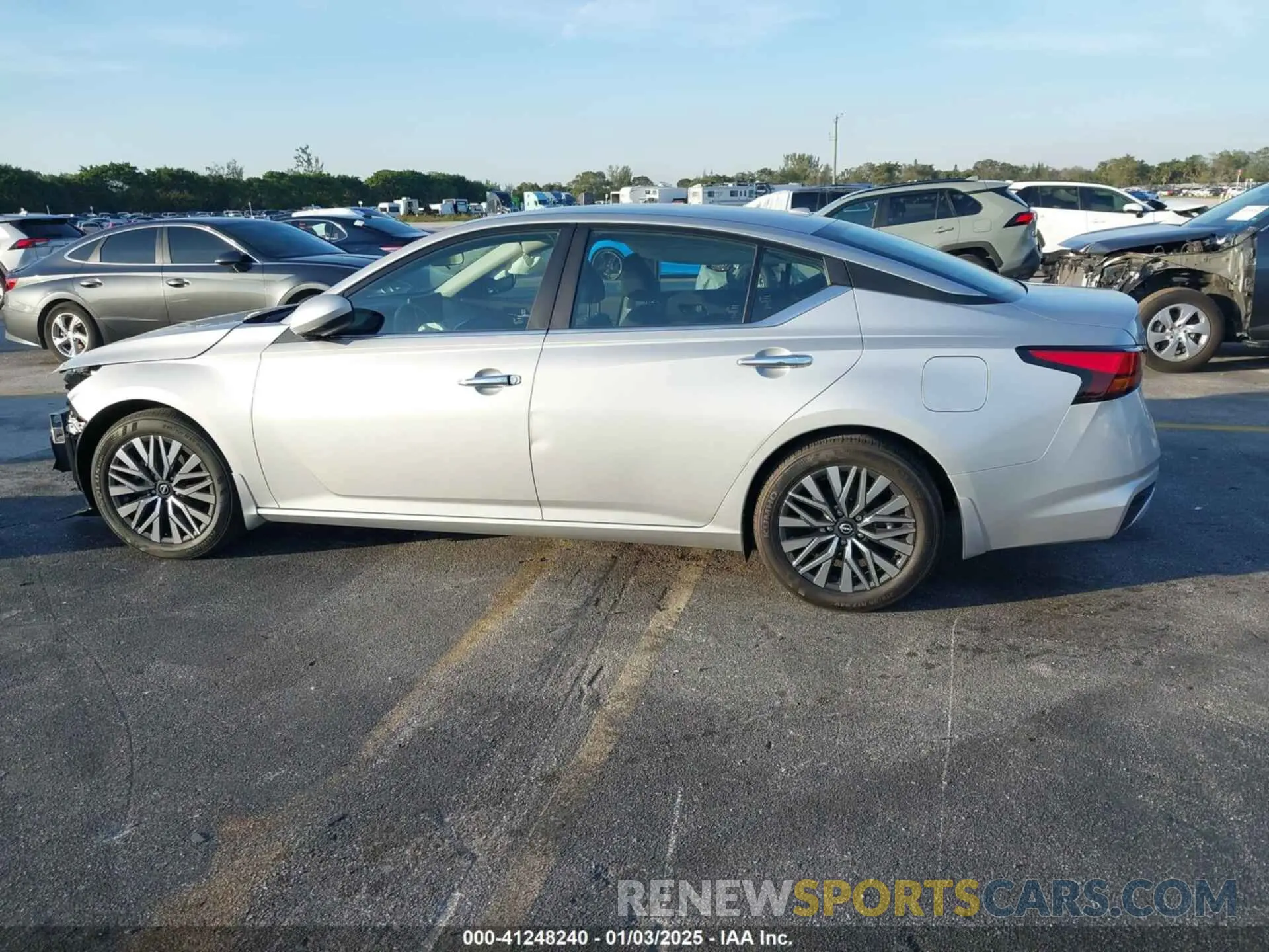 14 fotografías del automóvil dañado 1N4BL4DV1RN399407 NISSAN ALTIMA 2024