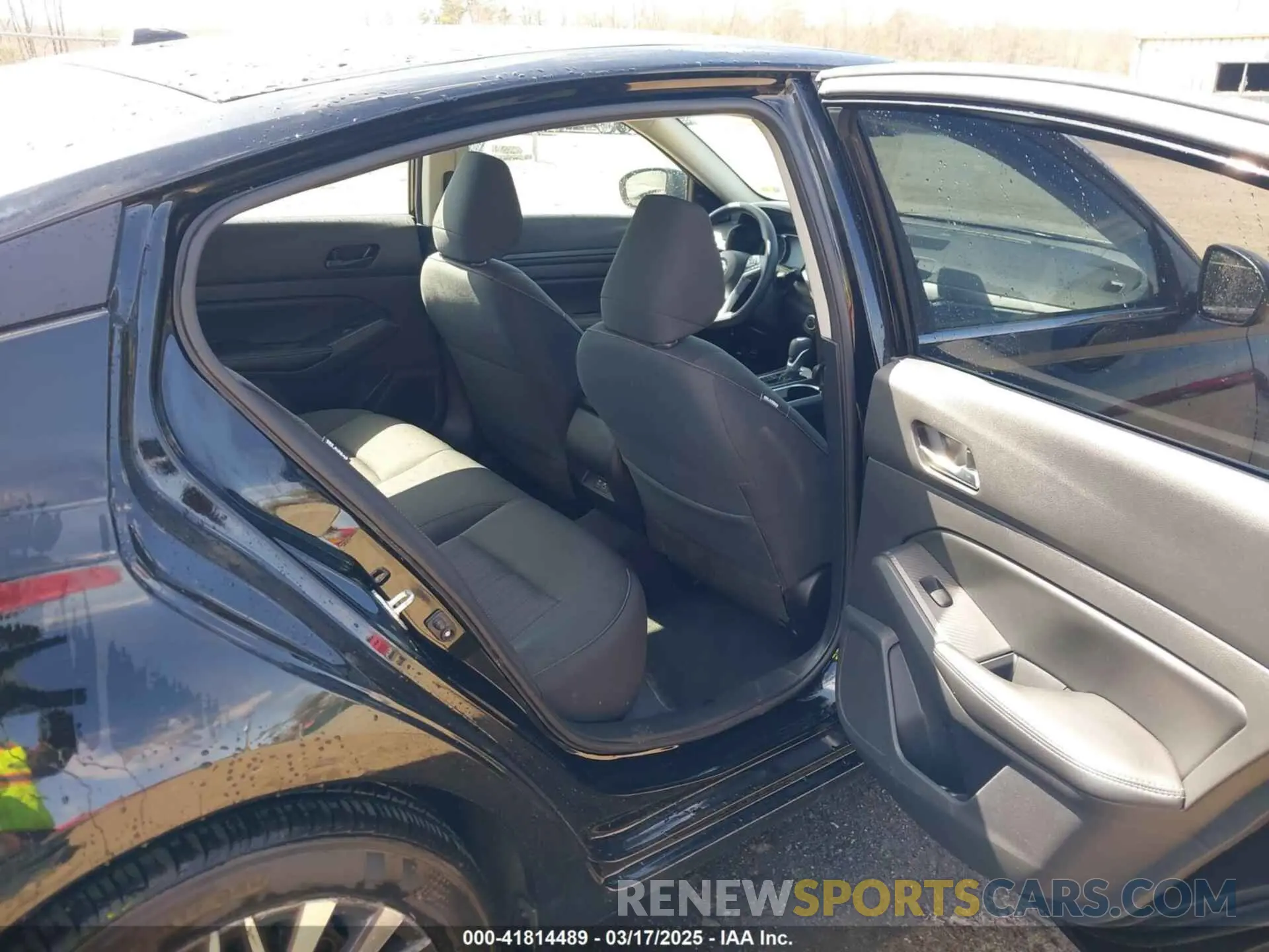 8 fotografías del automóvil dañado 1N4BL4DV1RN430851 NISSAN ALTIMA 2024