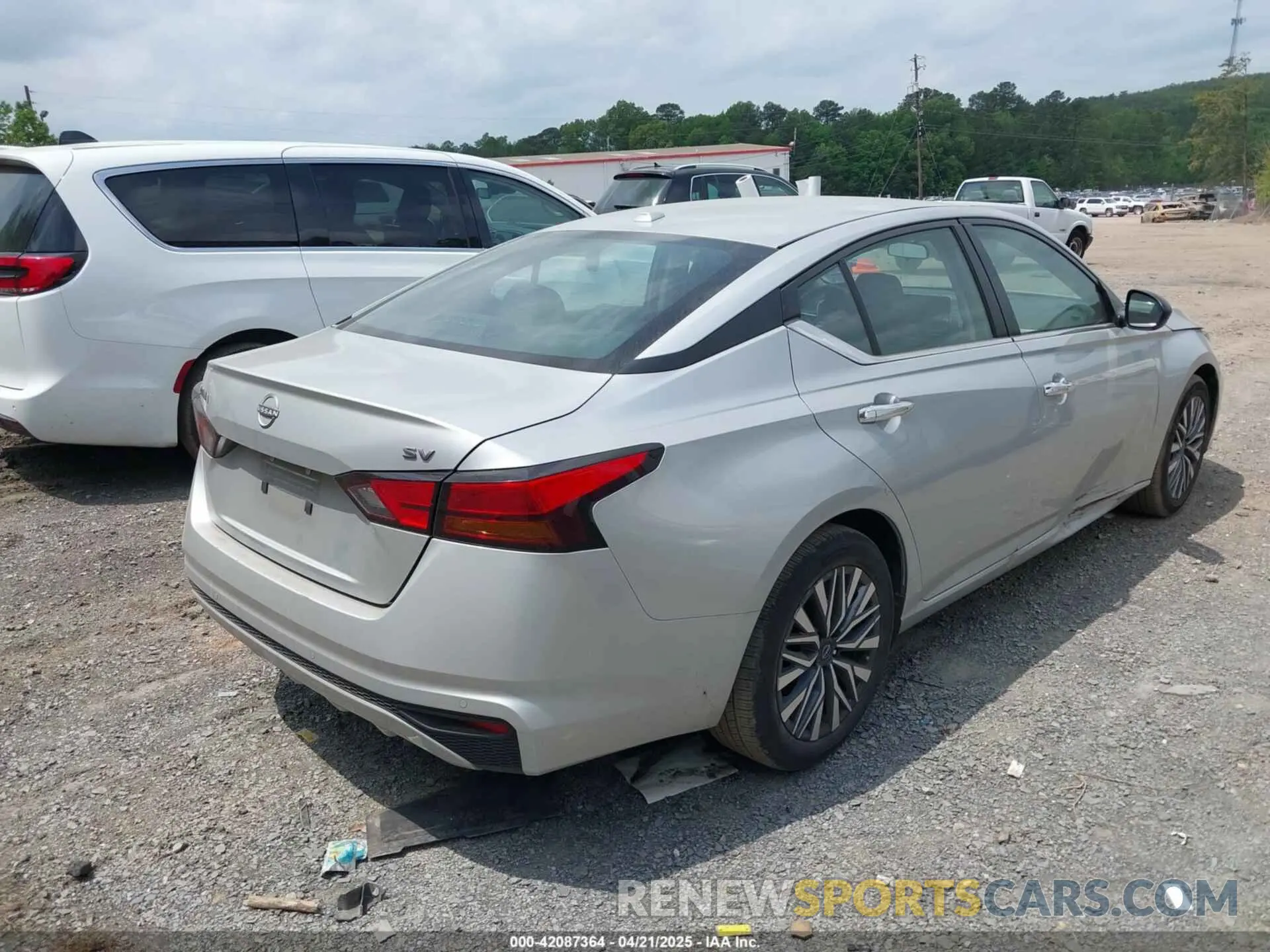 4 fotografías del automóvil dañado 1N4BL4DV2RN304319 NISSAN ALTIMA 2024
