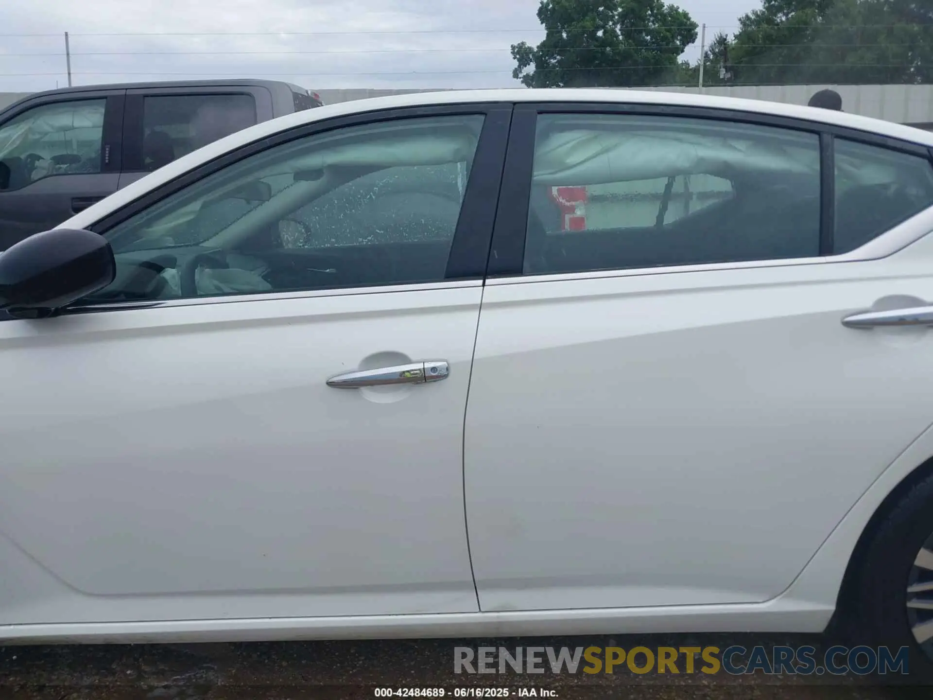 15 fotografías del automóvil dañado 1N4BL4DV2RN329074 NISSAN ALTIMA 2024