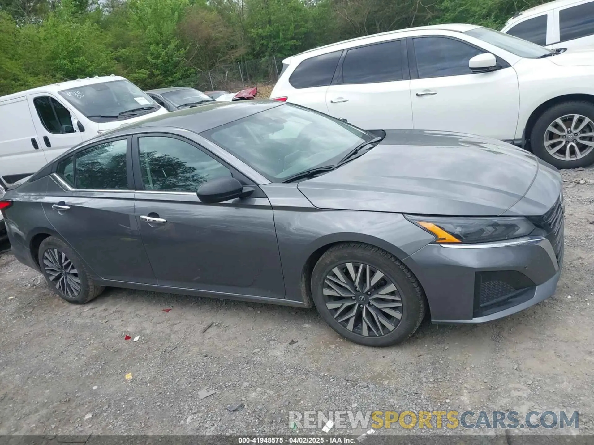 13 fotografías del automóvil dañado 1N4BL4DV2RN370692 NISSAN ALTIMA 2024