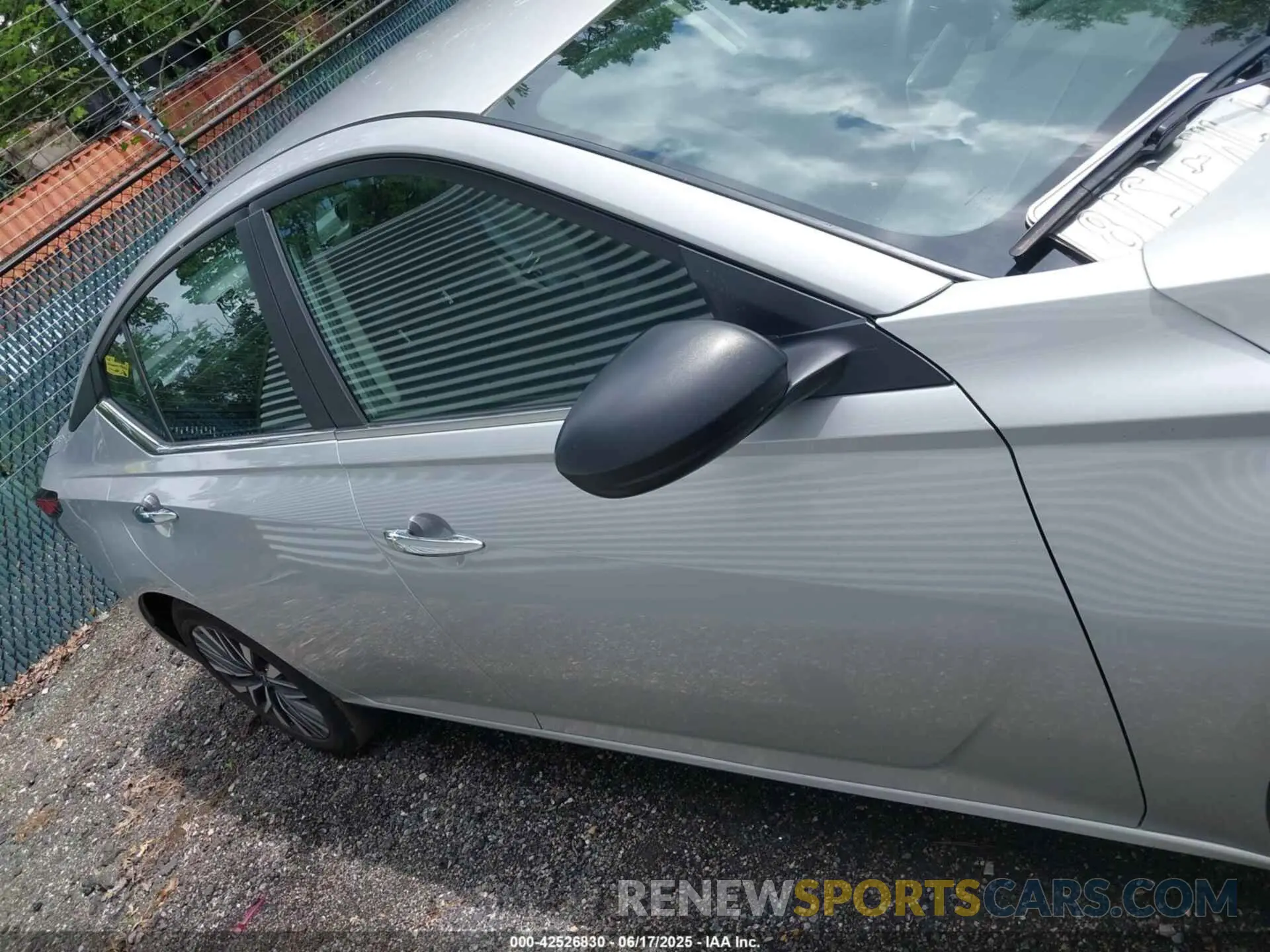 14 fotografías del automóvil dañado 1N4BL4DV2RN375620 NISSAN ALTIMA 2024