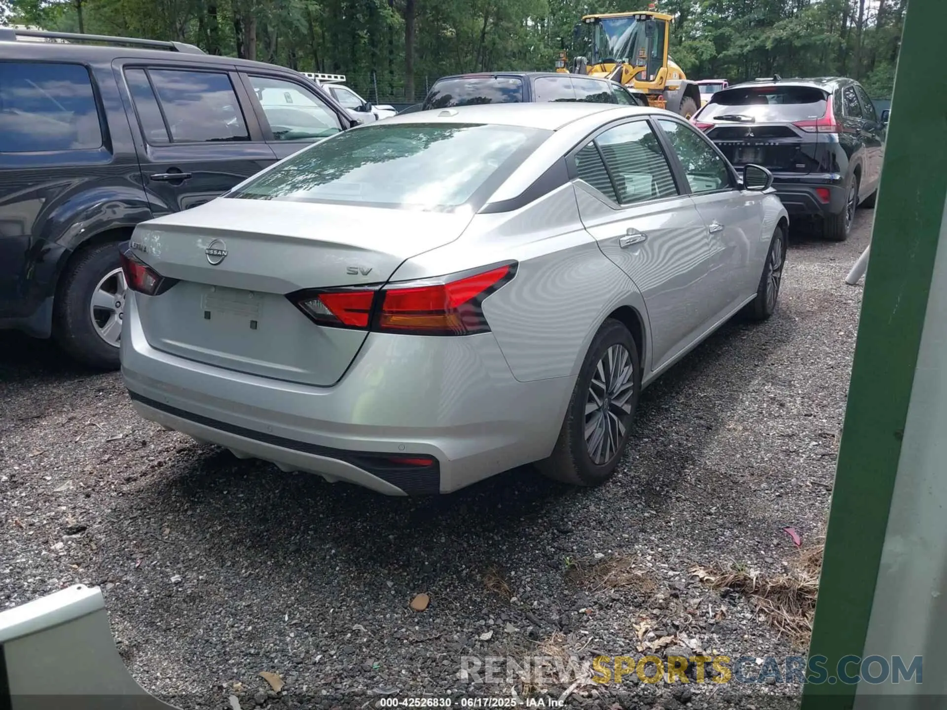 4 fotografías del automóvil dañado 1N4BL4DV2RN375620 NISSAN ALTIMA 2024
