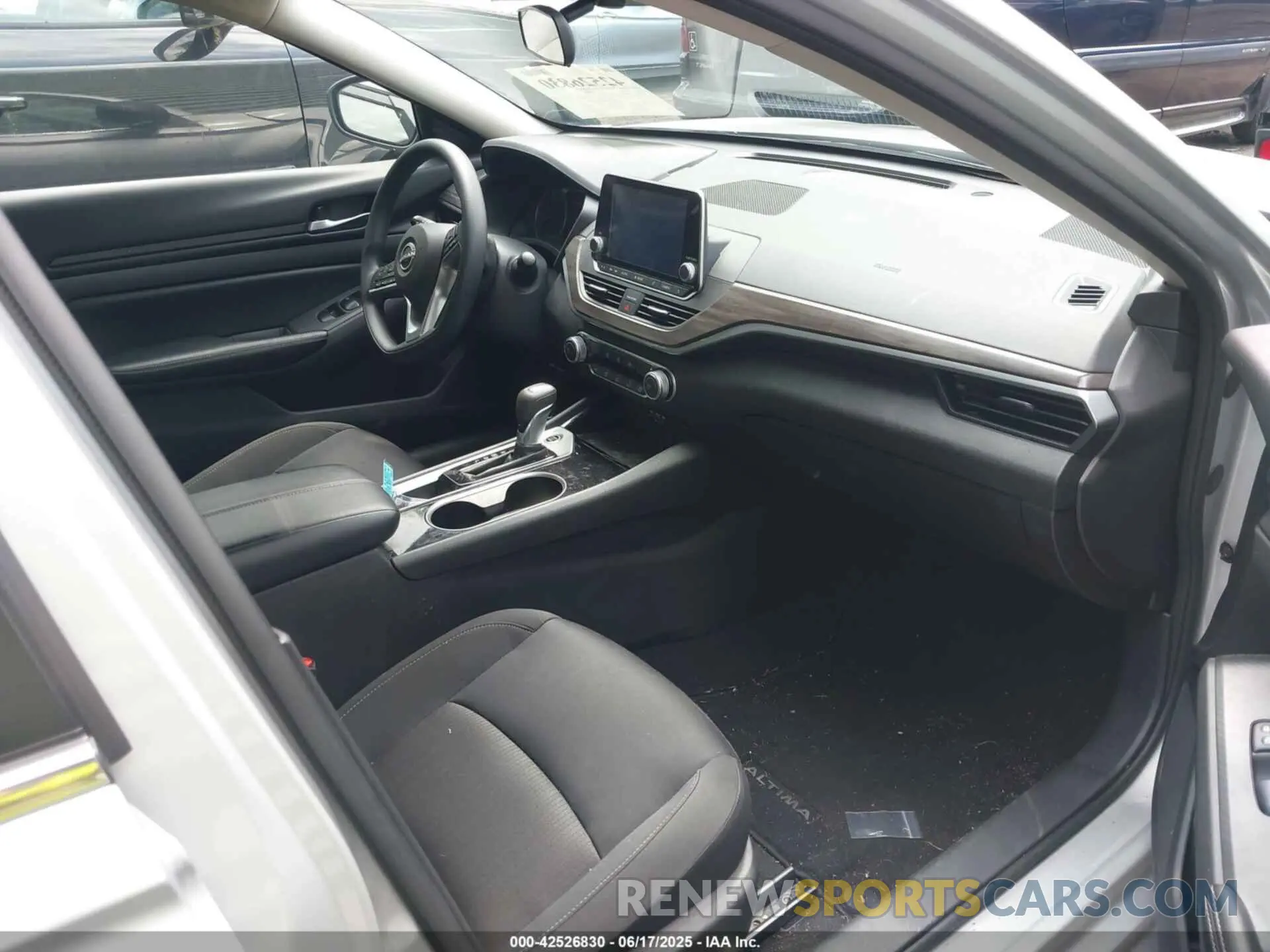 5 fotografías del automóvil dañado 1N4BL4DV2RN375620 NISSAN ALTIMA 2024