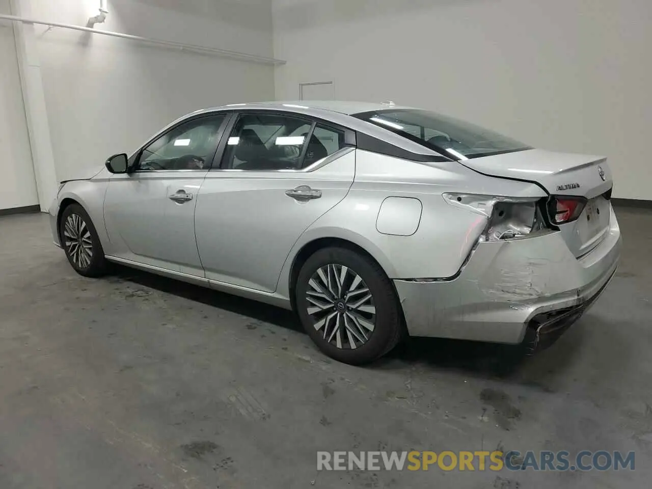 2 fotografías del automóvil dañado 1N4BL4DV2RN420443 NISSAN ALTIMA 2024