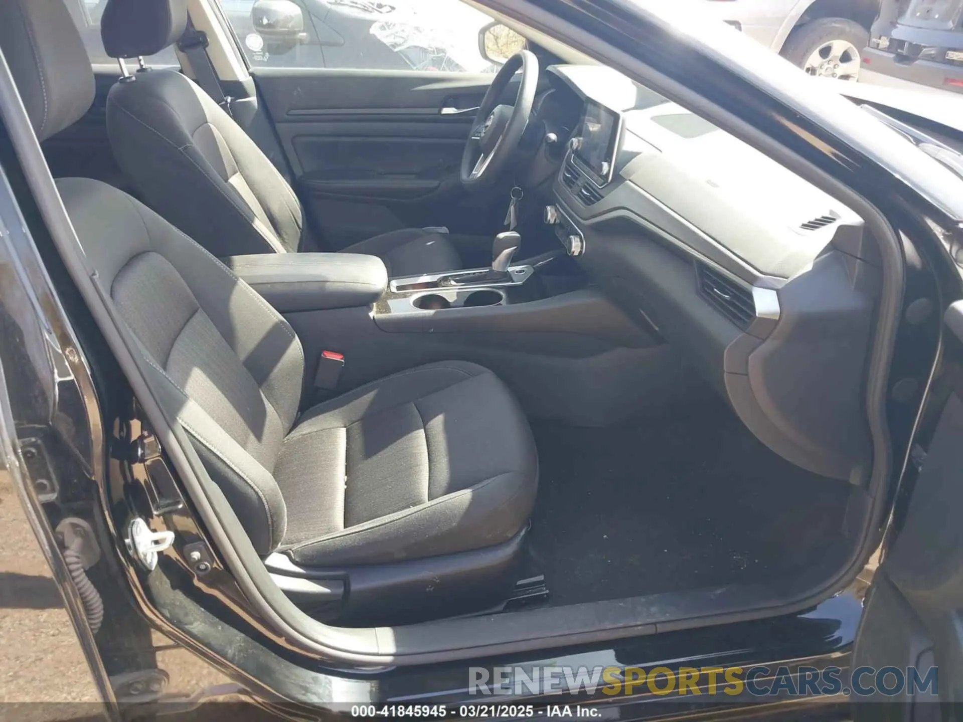 5 fotografías del automóvil dañado 1N4BL4DV3RN305351 NISSAN ALTIMA 2024