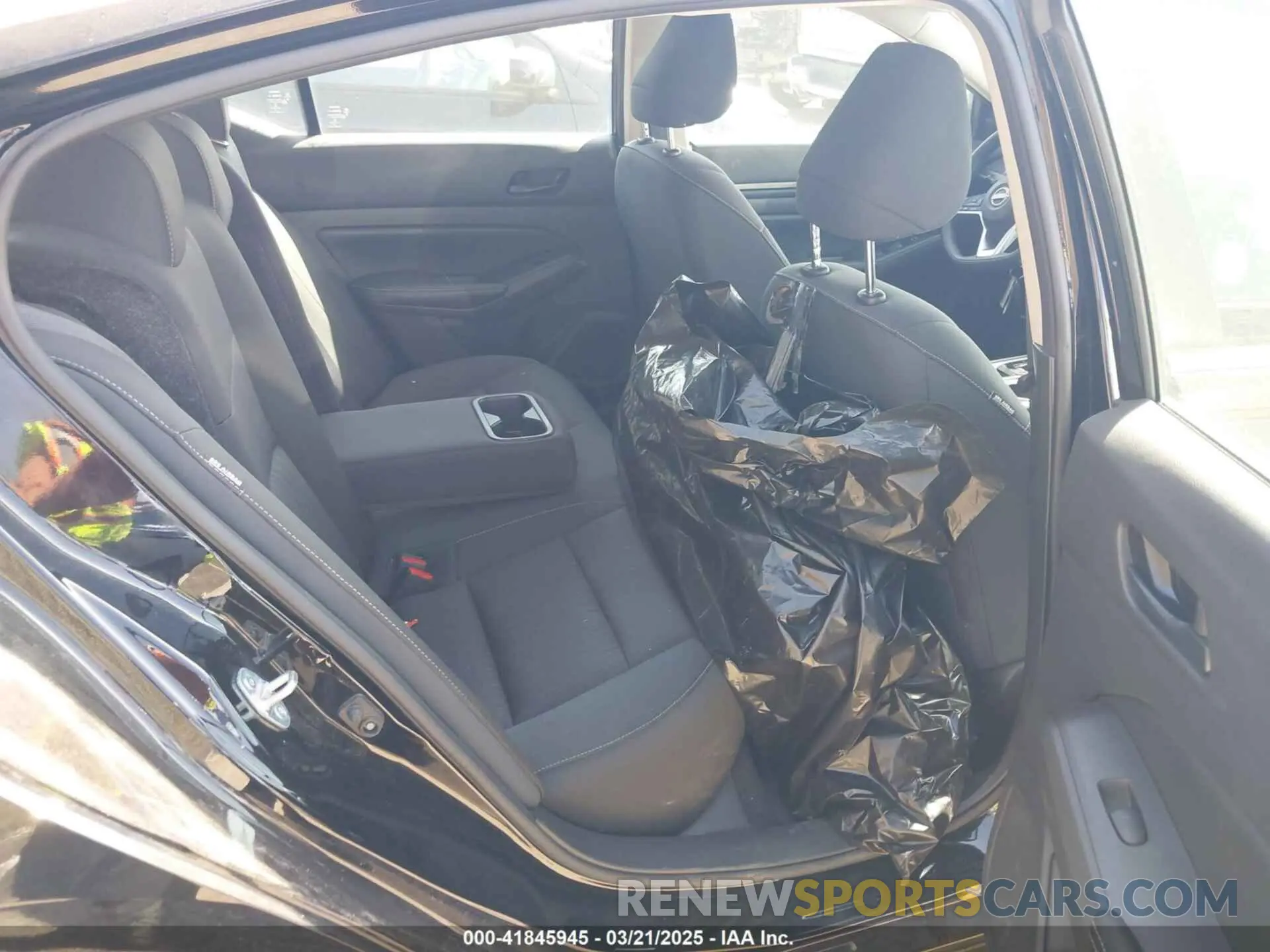 8 fotografías del automóvil dañado 1N4BL4DV3RN305351 NISSAN ALTIMA 2024