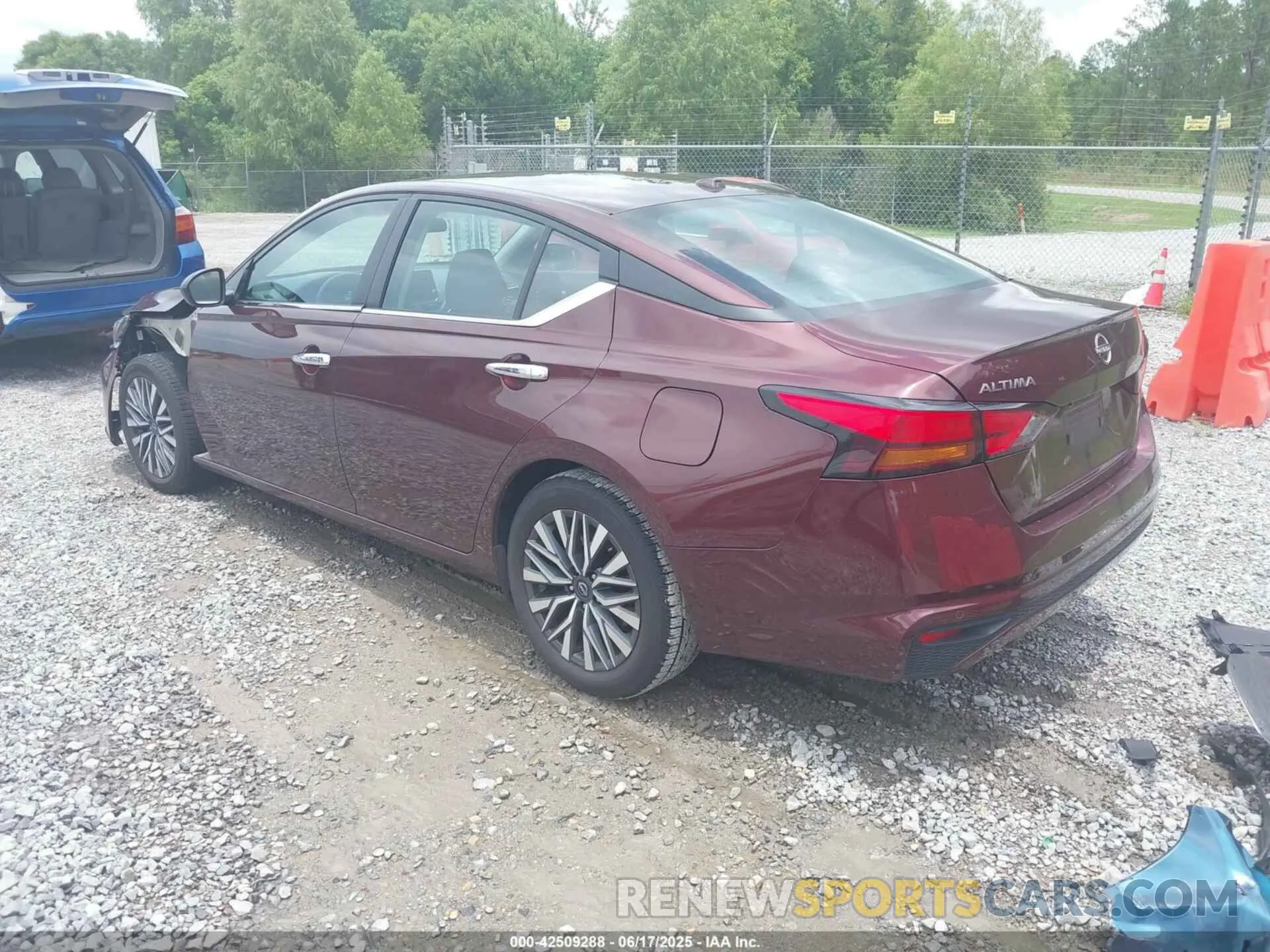 3 fotografías del automóvil dañado 1N4BL4DV3RN335949 NISSAN ALTIMA 2024