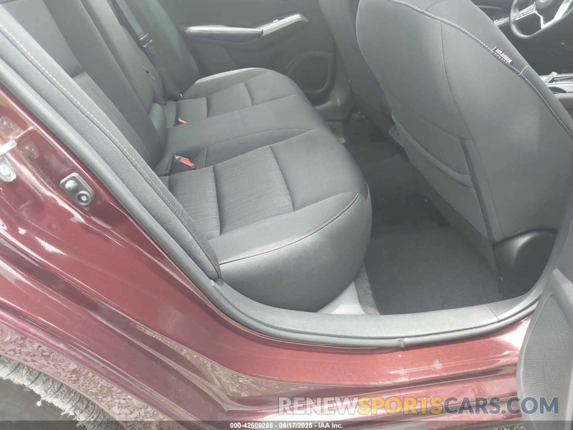 8 fotografías del automóvil dañado 1N4BL4DV3RN335949 NISSAN ALTIMA 2024