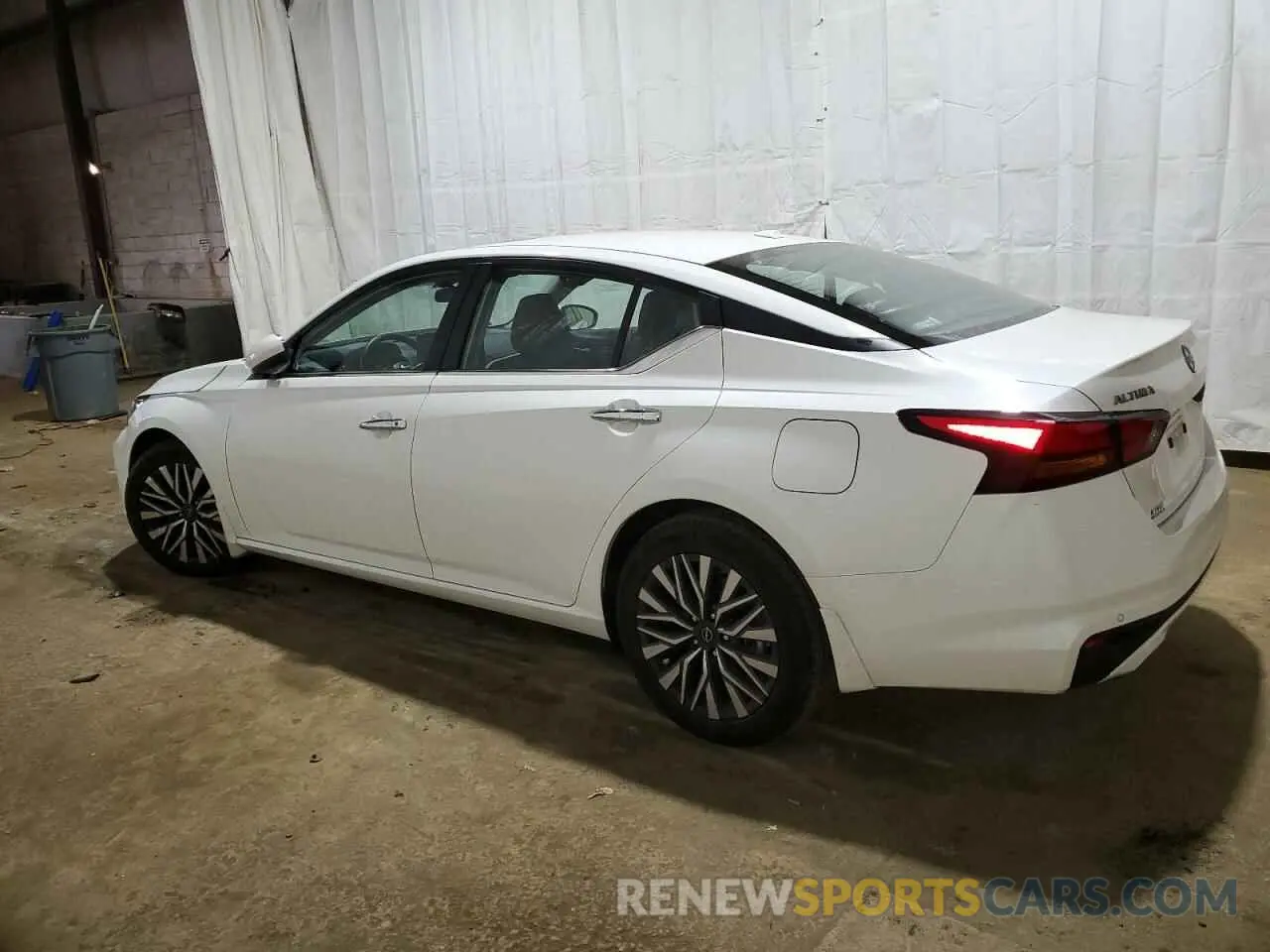 2 fotografías del automóvil dañado 1N4BL4DV4RN318982 NISSAN ALTIMA 2024