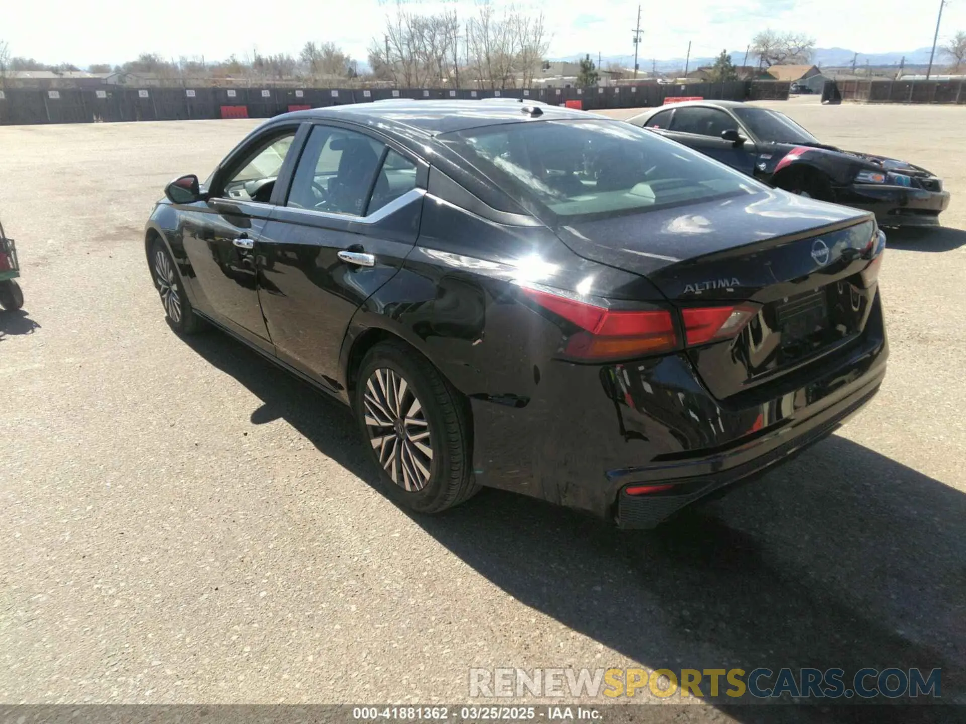 3 fotografías del automóvil dañado 1N4BL4DV4RN323728 NISSAN ALTIMA 2024