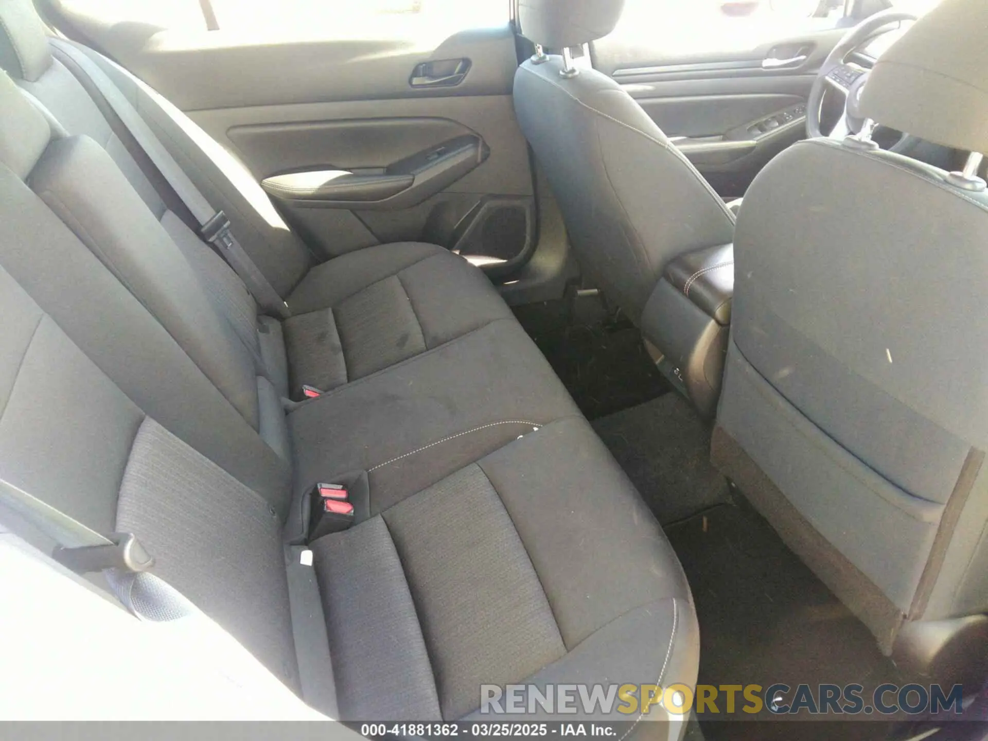 8 fotografías del automóvil dañado 1N4BL4DV4RN323728 NISSAN ALTIMA 2024