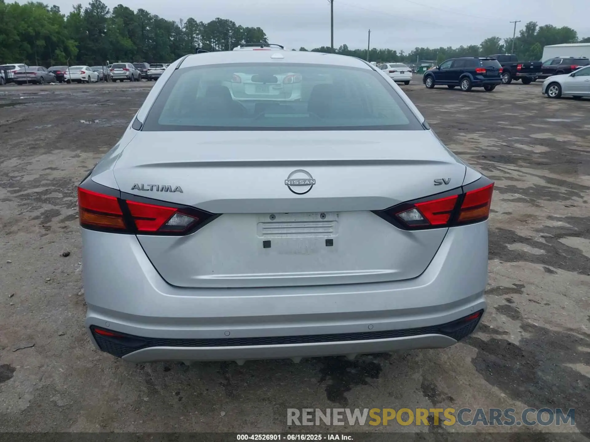 16 fotografías del automóvil dañado 1N4BL4DV4RN338570 NISSAN ALTIMA 2024