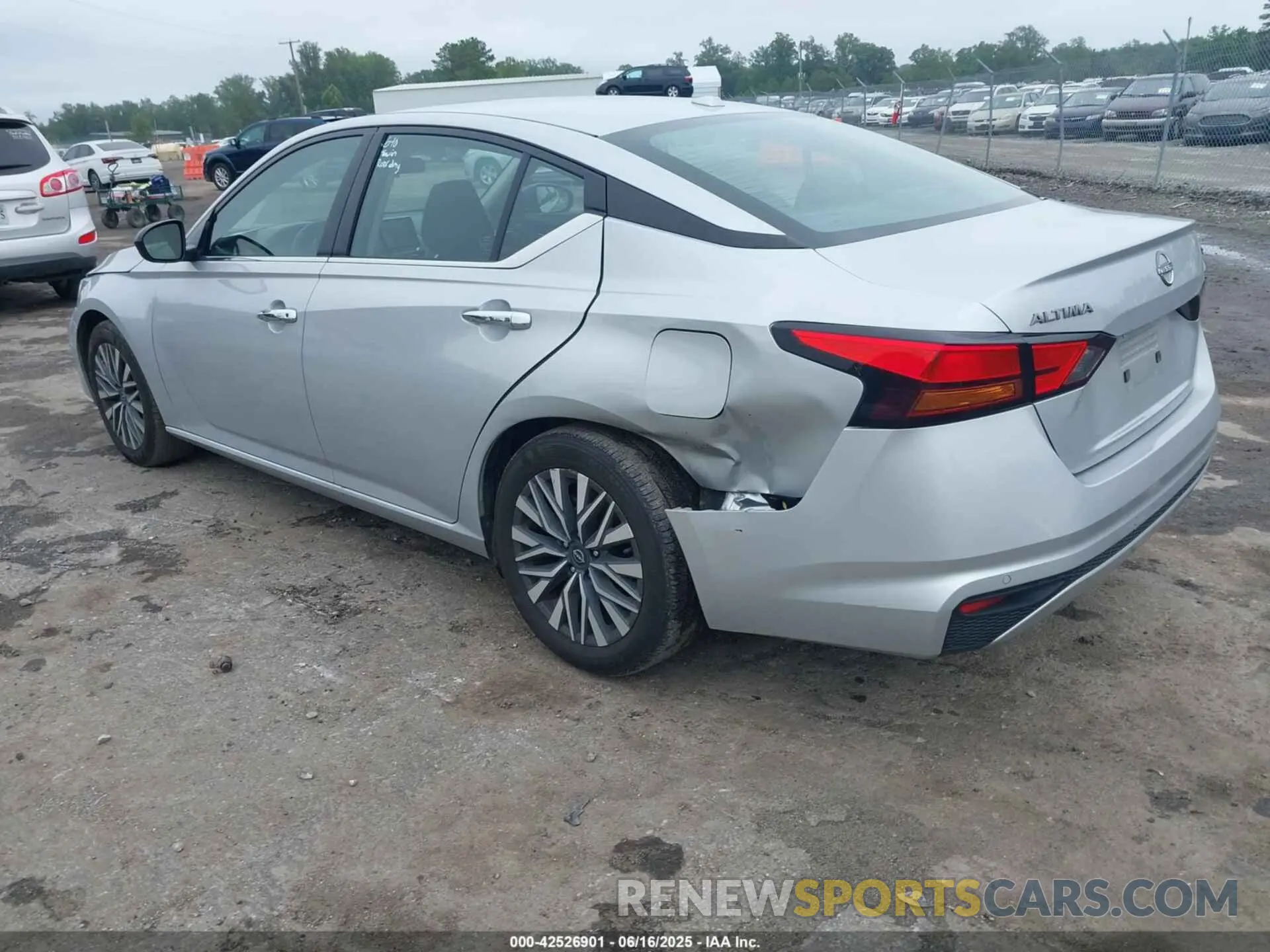 3 fotografías del automóvil dañado 1N4BL4DV4RN338570 NISSAN ALTIMA 2024