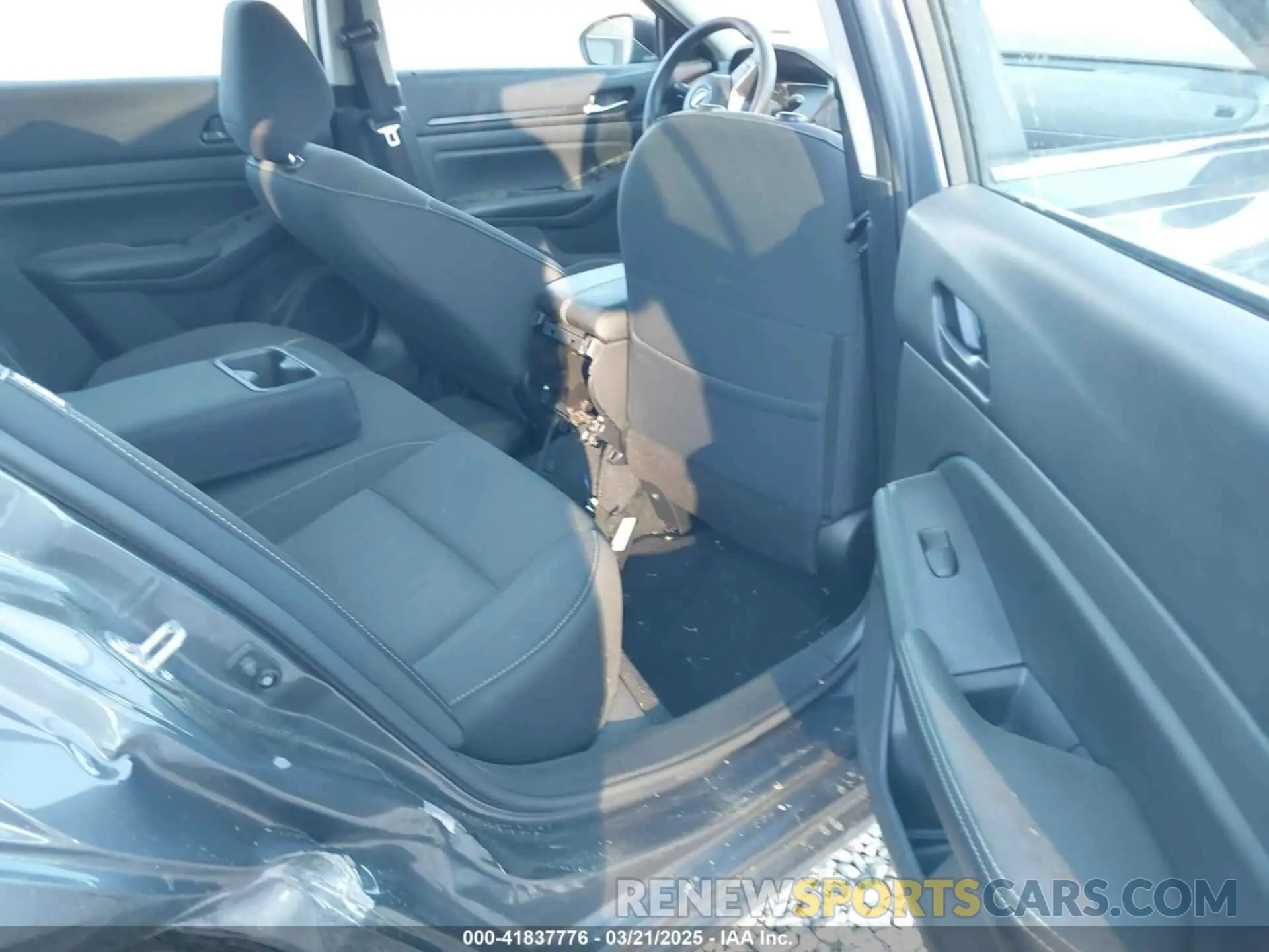 8 fotografías del automóvil dañado 1N4BL4DV4RN356549 NISSAN ALTIMA 2024