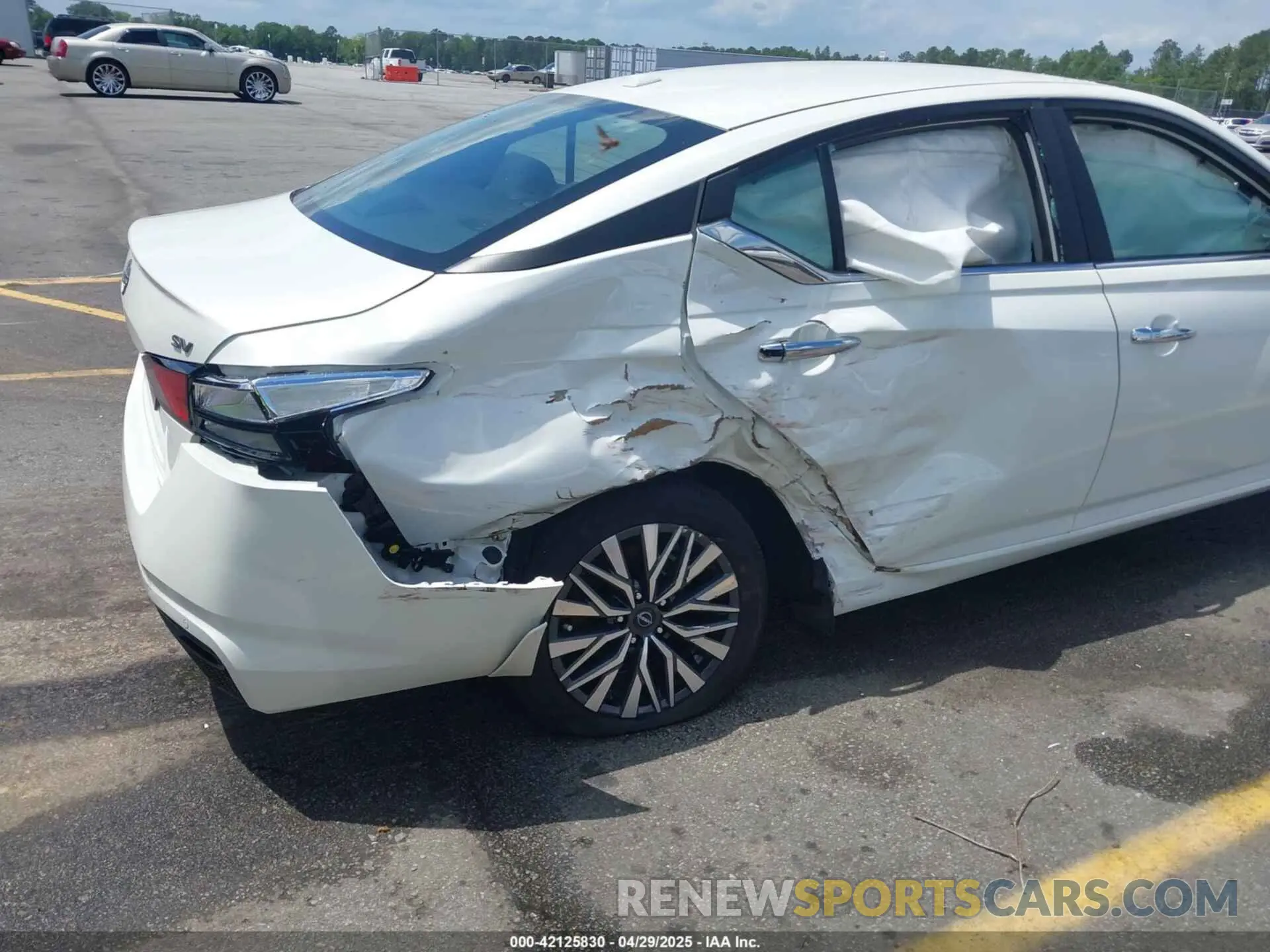 6 fotografías del automóvil dañado 1N4BL4DV4RN405944 NISSAN ALTIMA 2024