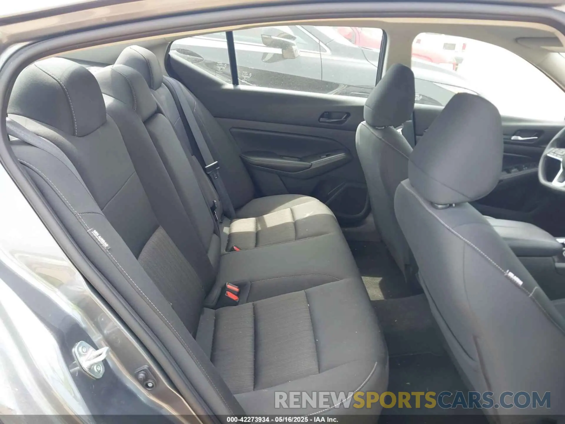 8 fotografías del automóvil dañado 1N4BL4DV5RN336438 NISSAN ALTIMA 2024