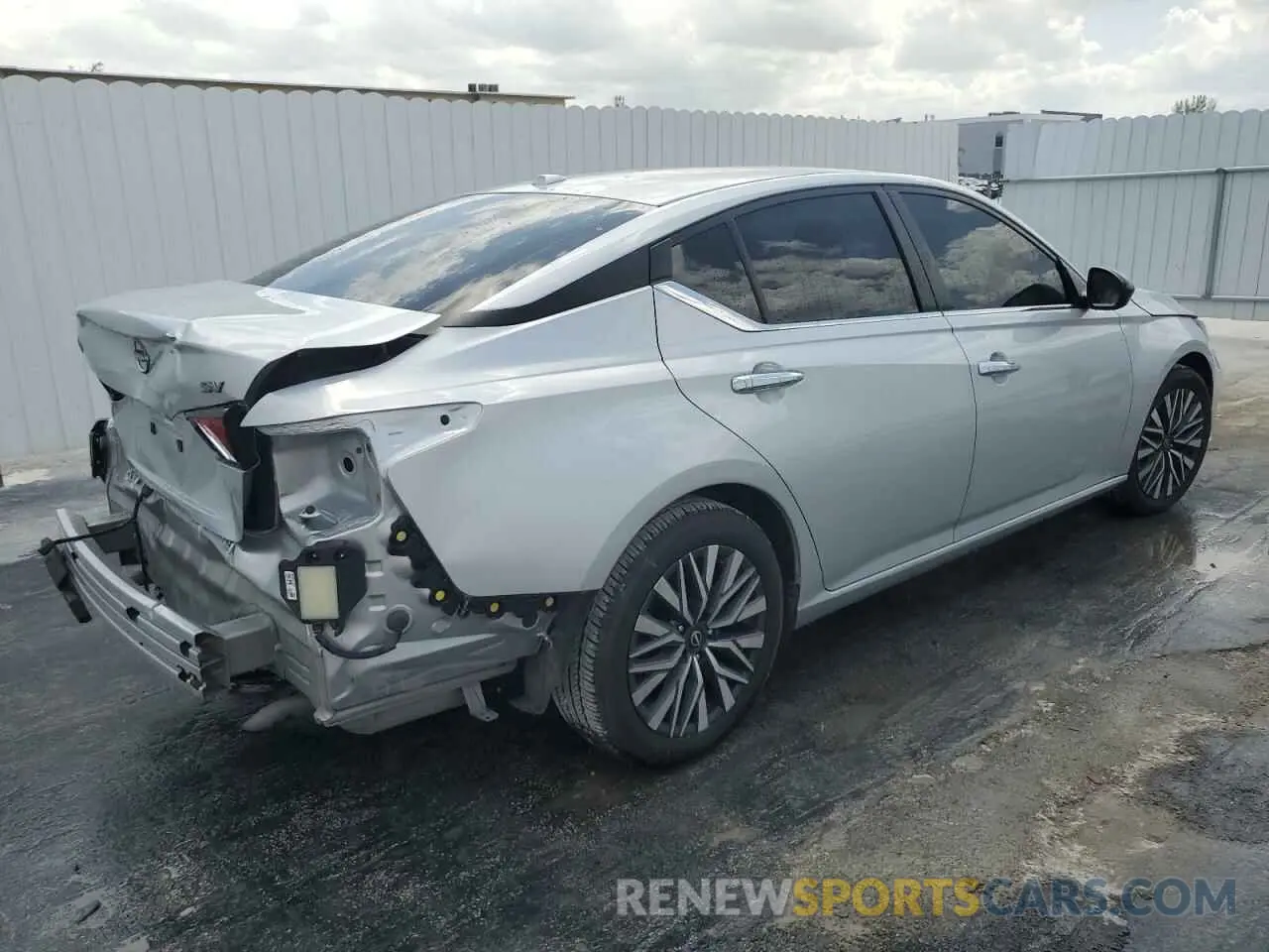 3 fotografías del automóvil dañado 1N4BL4DV5RN341249 NISSAN ALTIMA 2024
