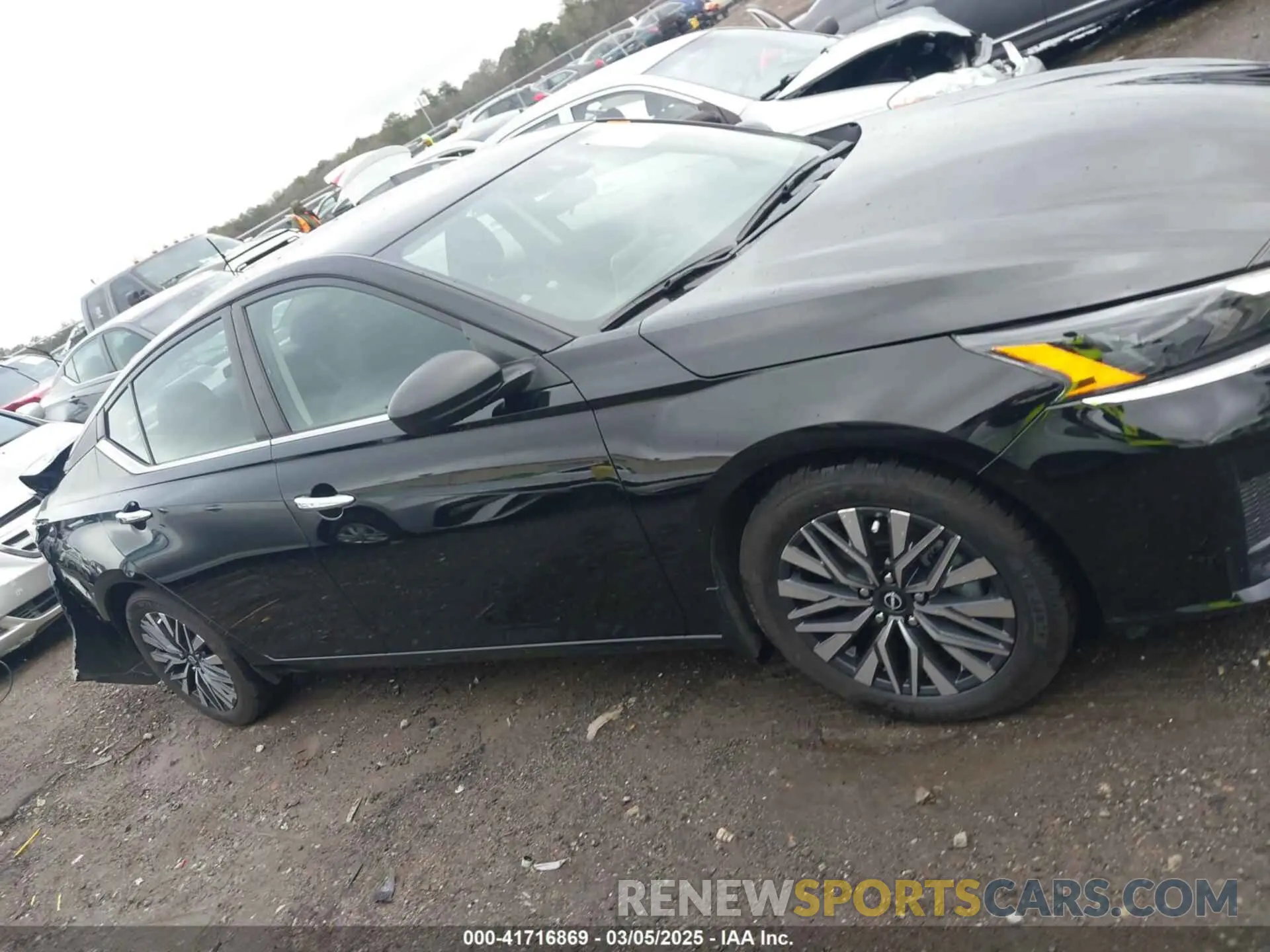 13 fotografías del automóvil dañado 1N4BL4DV5RN380651 NISSAN ALTIMA 2024