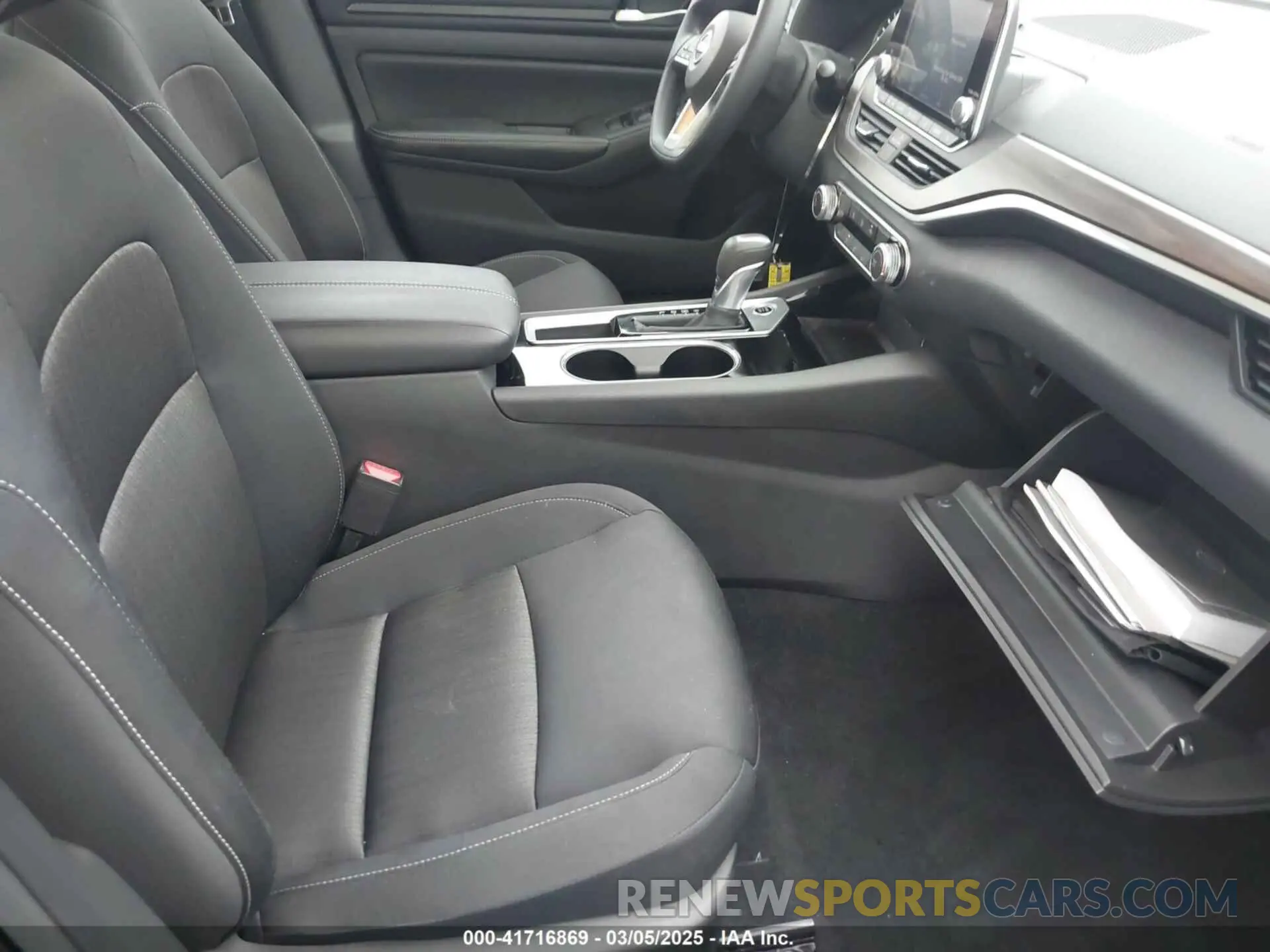 5 fotografías del automóvil dañado 1N4BL4DV5RN380651 NISSAN ALTIMA 2024