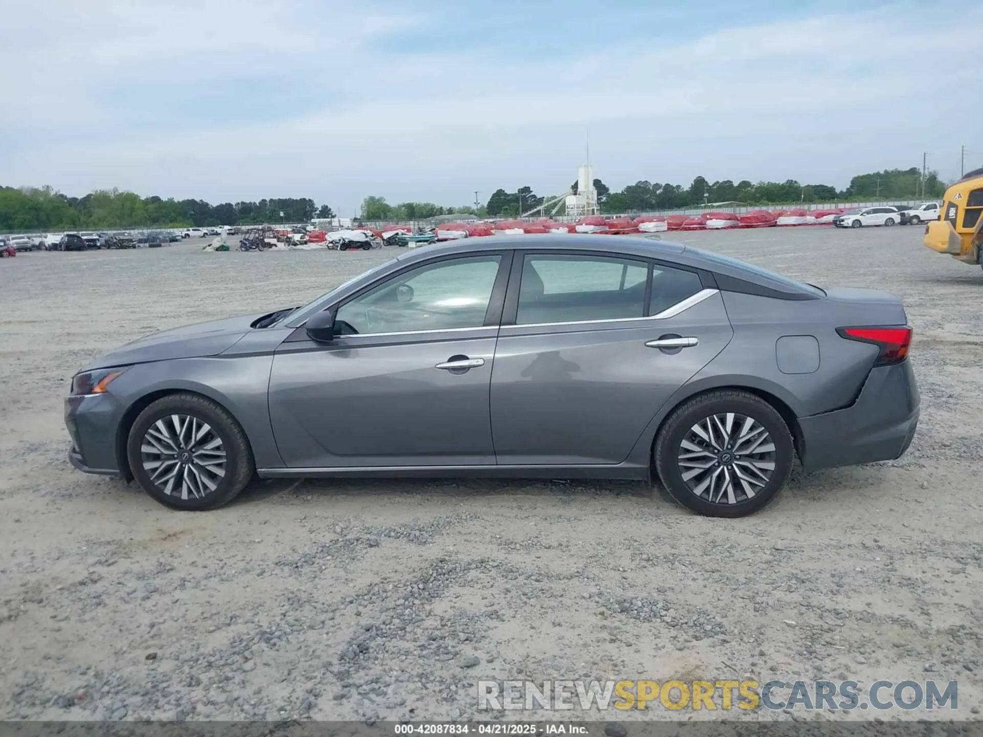 14 fotografías del automóvil dañado 1N4BL4DV6RN320619 NISSAN ALTIMA 2024