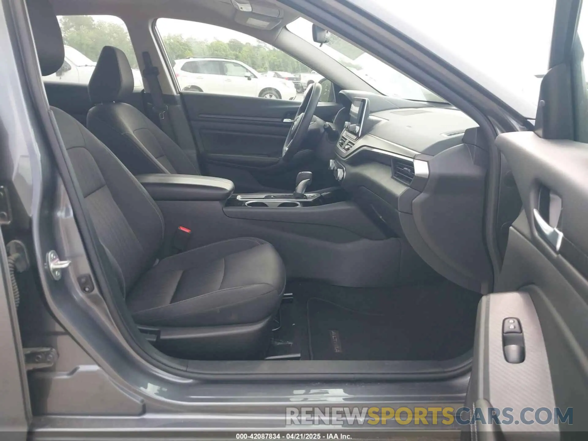 5 fotografías del automóvil dañado 1N4BL4DV6RN320619 NISSAN ALTIMA 2024