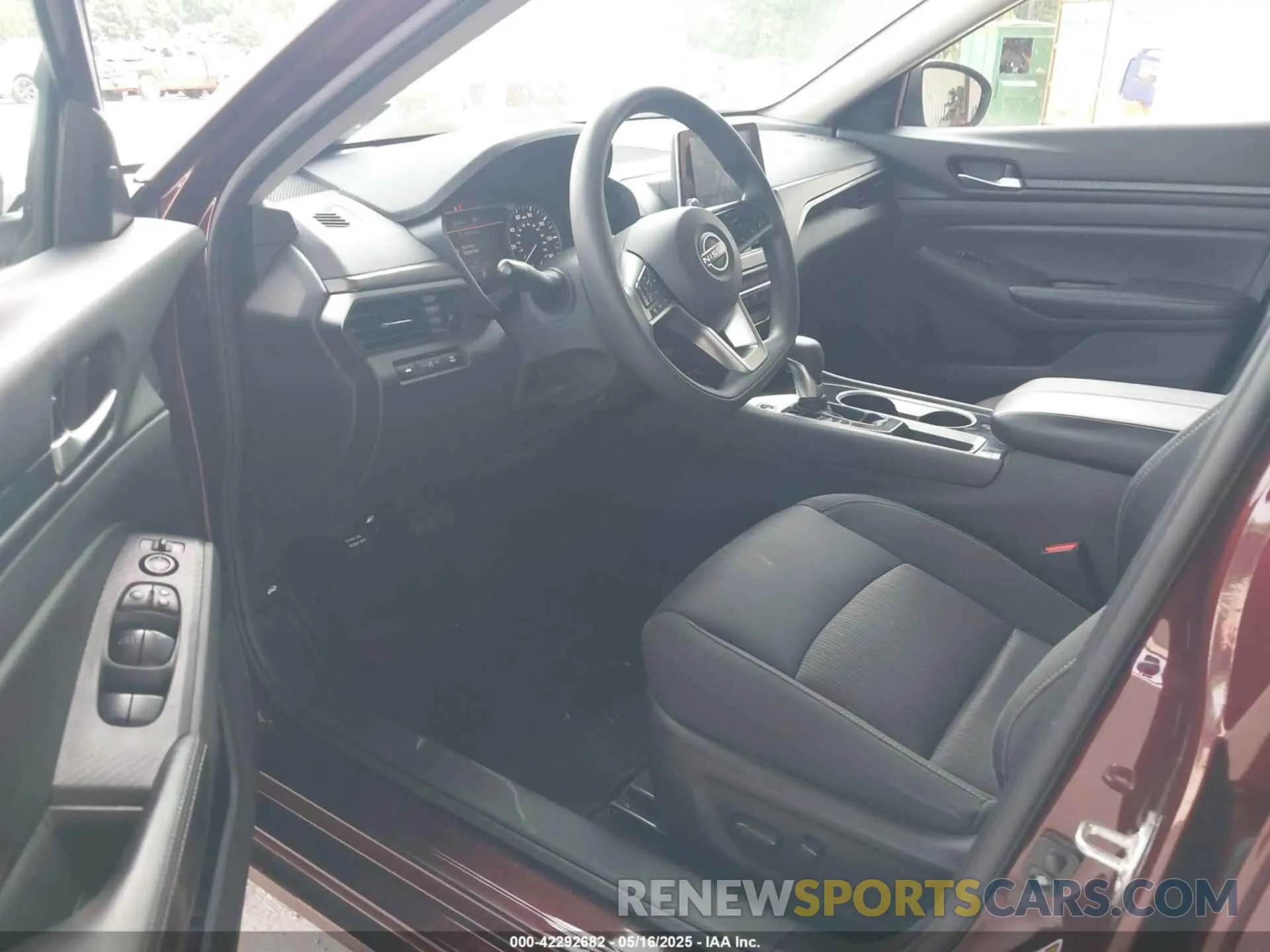 5 fotografías del automóvil dañado 1N4BL4DV6RN336674 NISSAN ALTIMA 2024