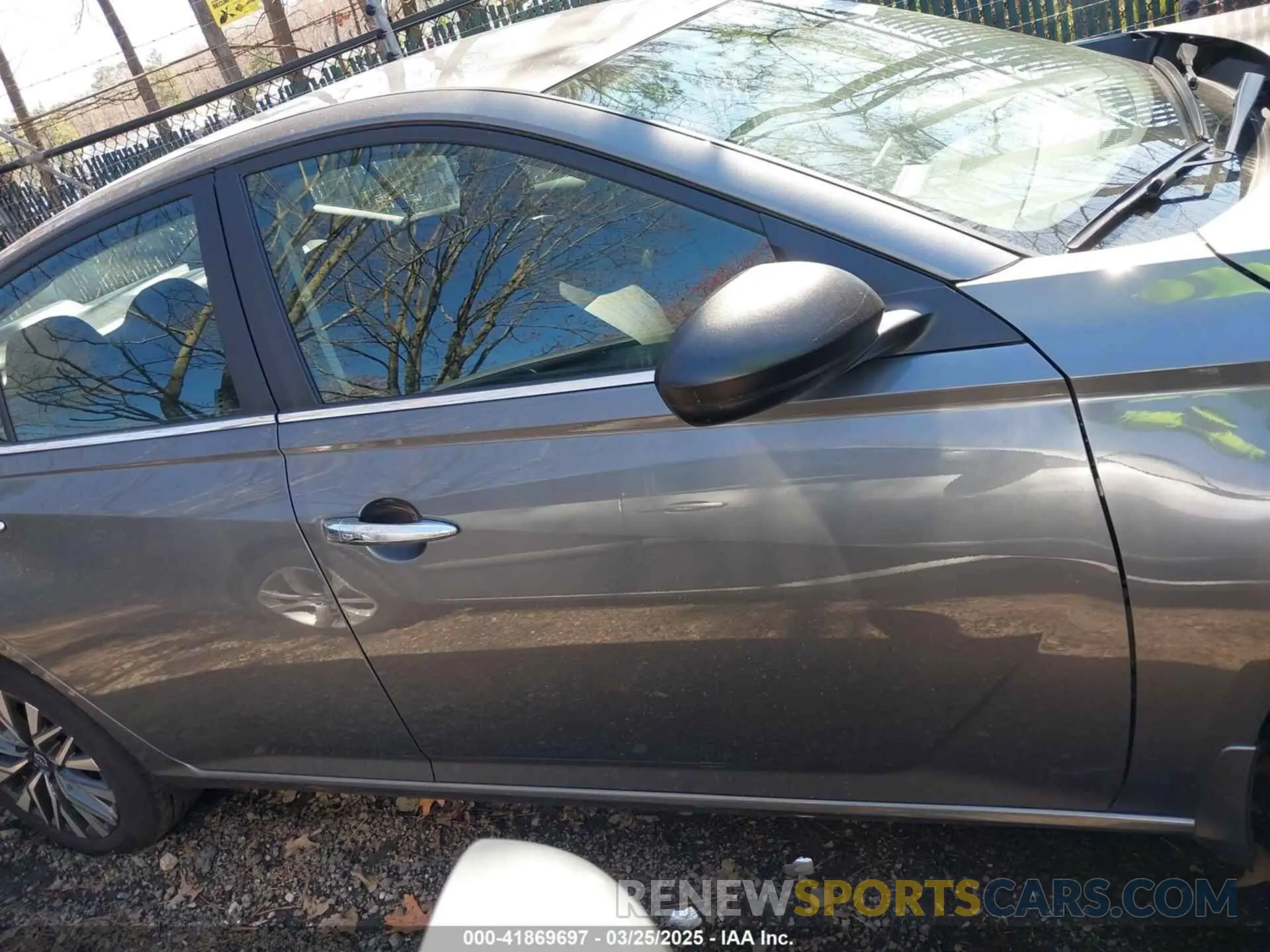 13 fotografías del automóvil dañado 1N4BL4DV6RN366905 NISSAN ALTIMA 2024
