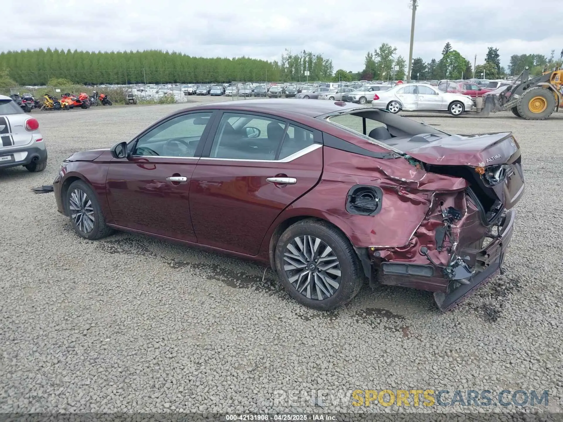 3 fotografías del automóvil dañado 1N4BL4DV7RN359865 NISSAN ALTIMA 2024