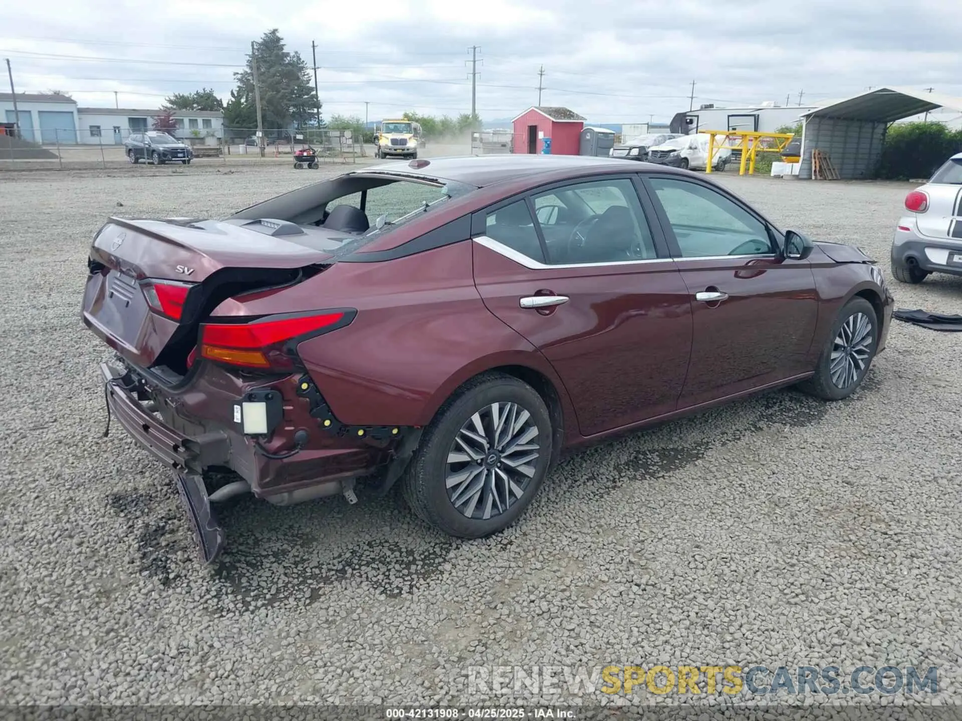 4 fotografías del automóvil dañado 1N4BL4DV7RN359865 NISSAN ALTIMA 2024