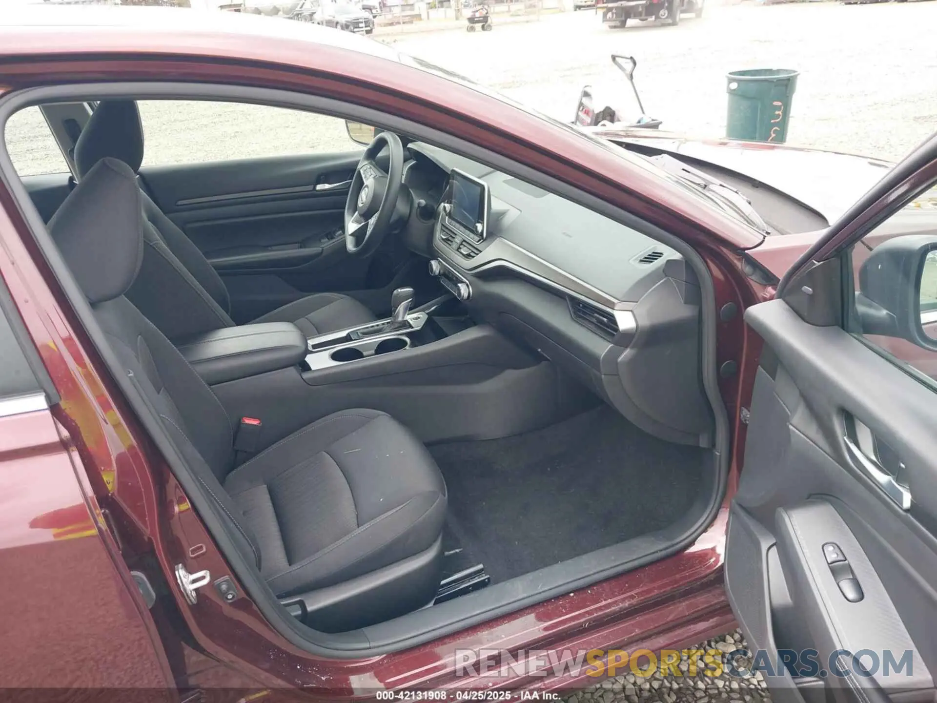 5 fotografías del automóvil dañado 1N4BL4DV7RN359865 NISSAN ALTIMA 2024