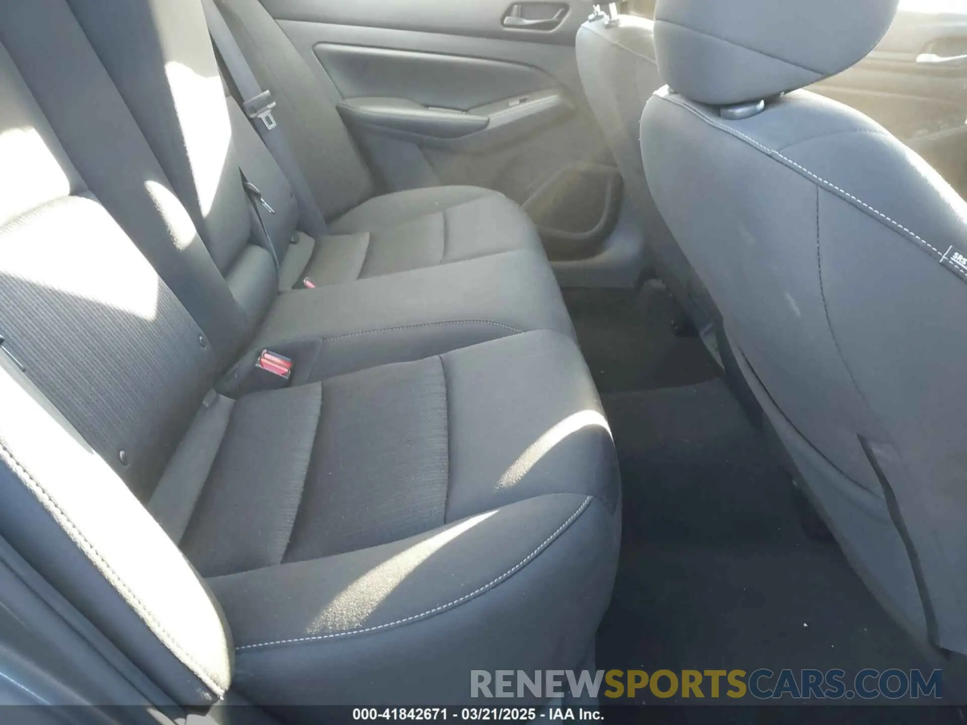 8 fotografías del automóvil dañado 1N4BL4DV8RN313428 NISSAN ALTIMA 2024