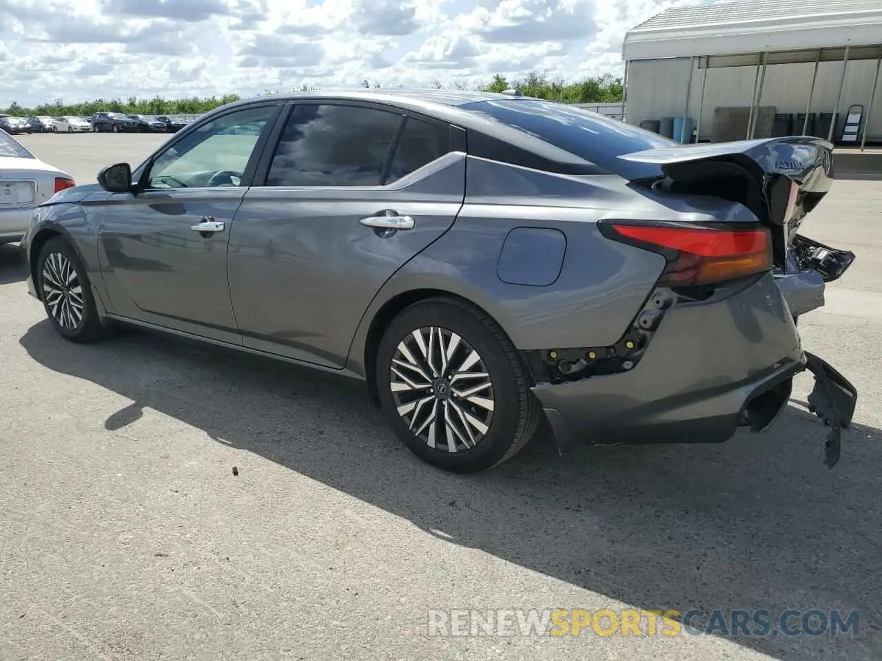 2 fotografías del automóvil dañado 1N4BL4DV8RN317687 NISSAN ALTIMA 2024