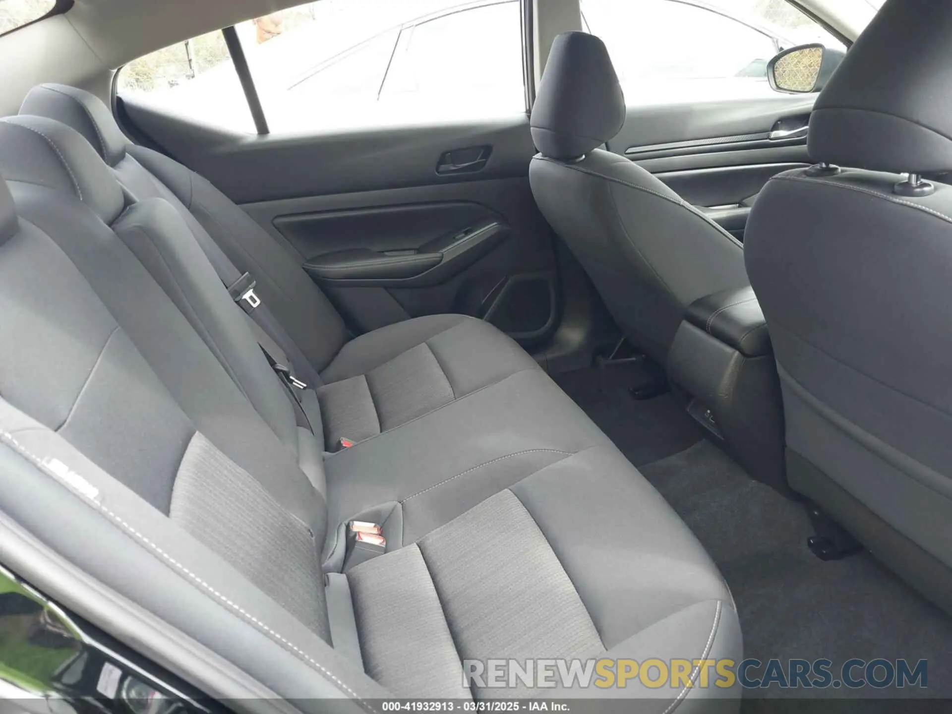 8 fotografías del automóvil dañado 1N4BL4DV8RN320055 NISSAN ALTIMA 2024