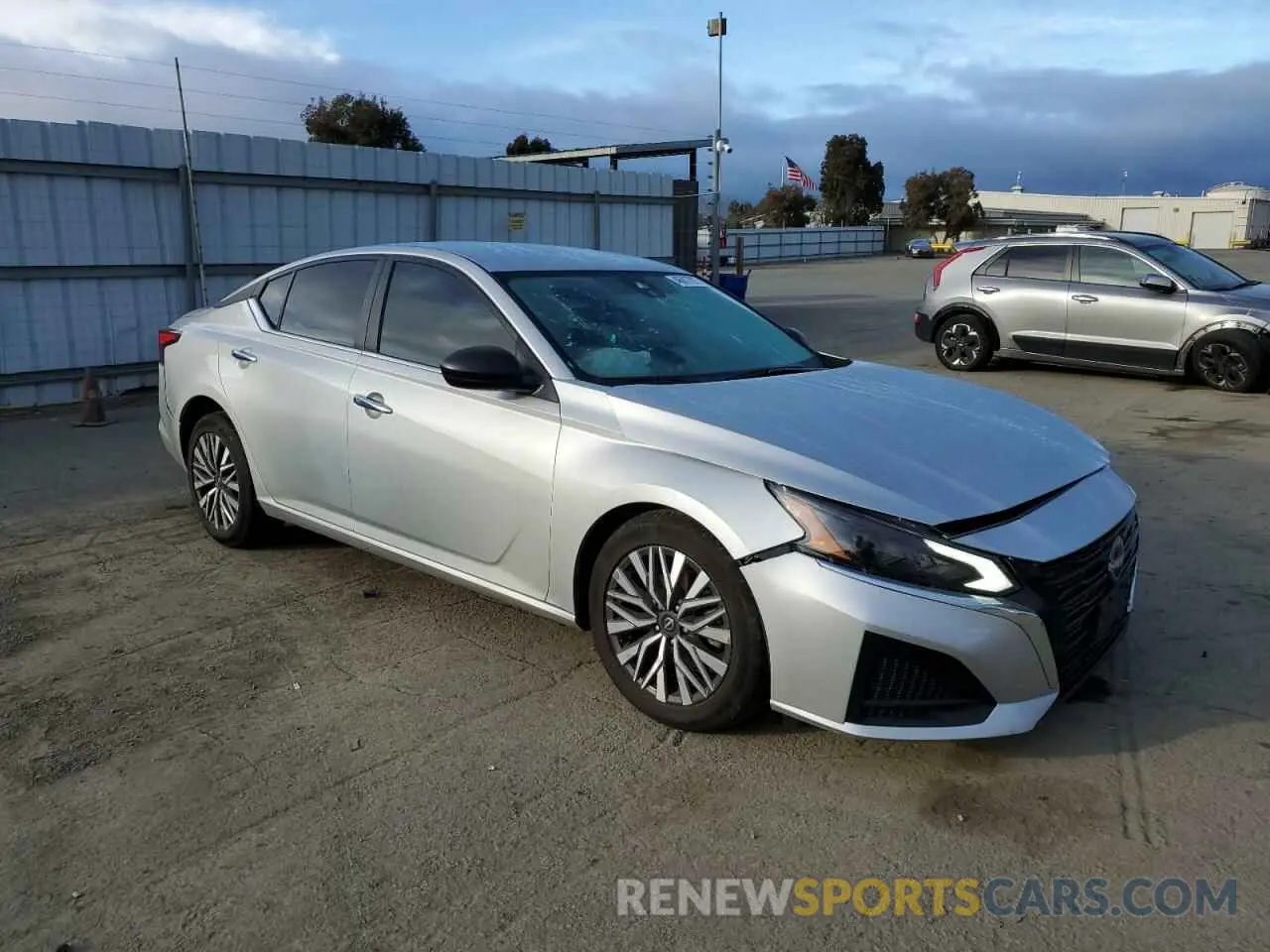 4 fotografías del automóvil dañado 1N4BL4DV8RN341424 NISSAN ALTIMA 2024