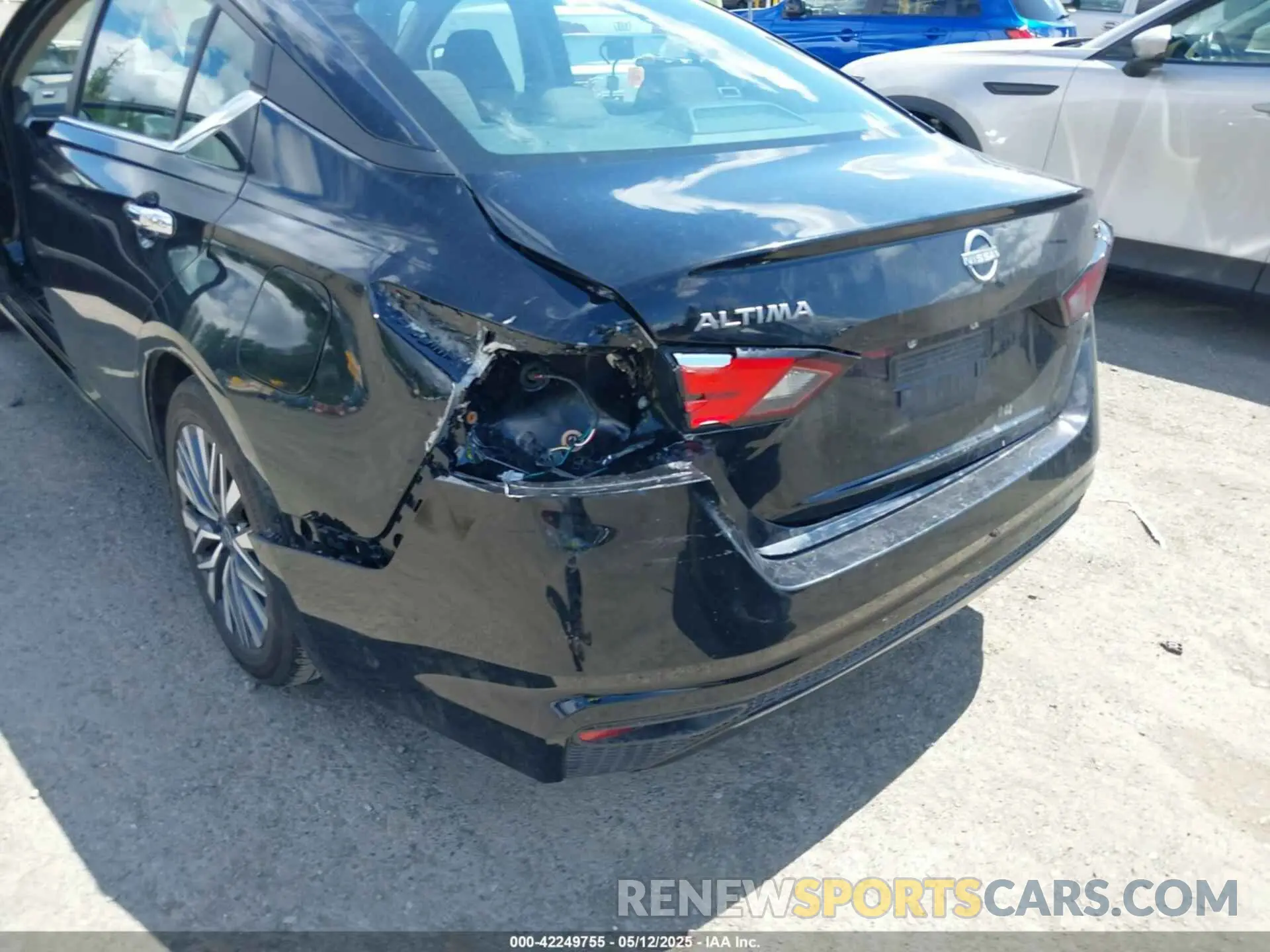 19 fotografías del automóvil dañado 1N4BL4DV8RN349488 NISSAN ALTIMA 2024