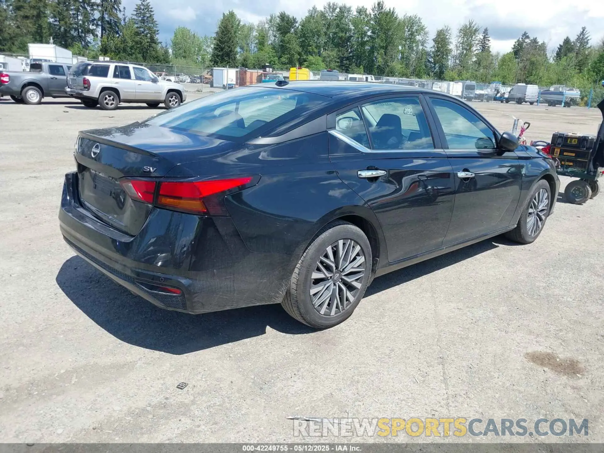 4 fotografías del automóvil dañado 1N4BL4DV8RN349488 NISSAN ALTIMA 2024