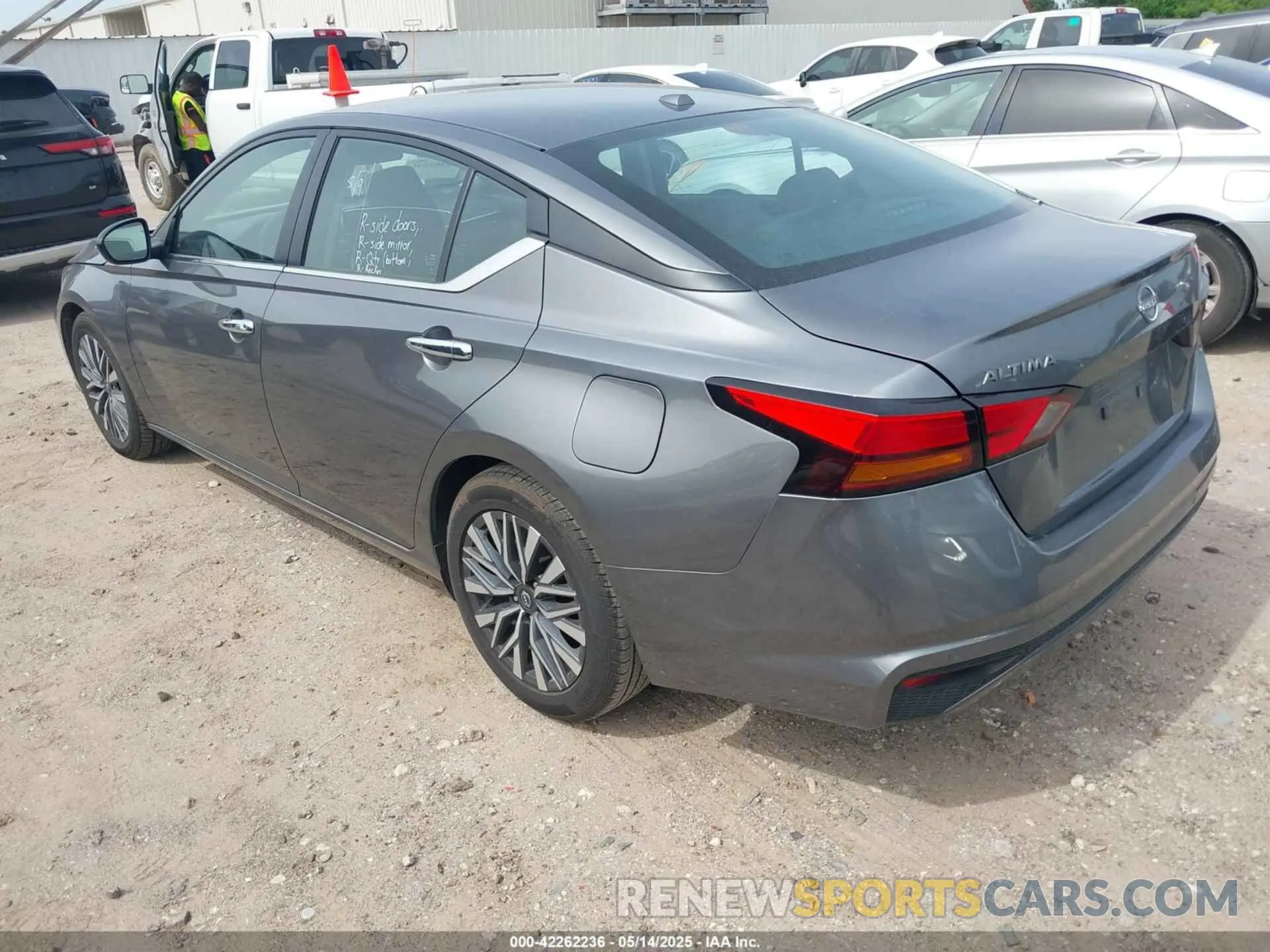3 fotografías del automóvil dañado 1N4BL4DV8RN370955 NISSAN ALTIMA 2024