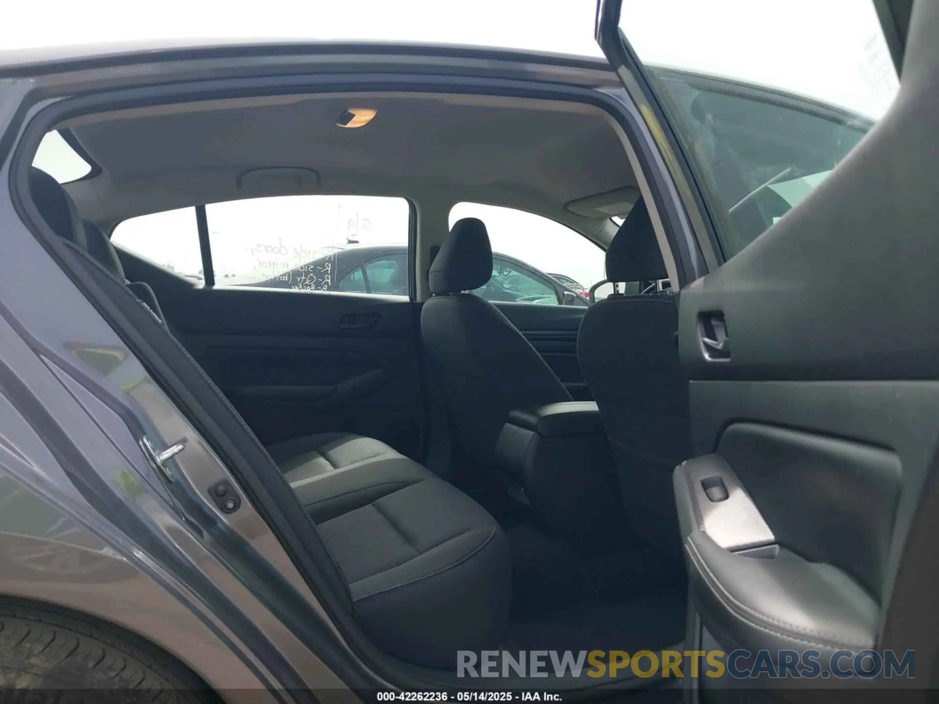 8 fotografías del automóvil dañado 1N4BL4DV8RN370955 NISSAN ALTIMA 2024
