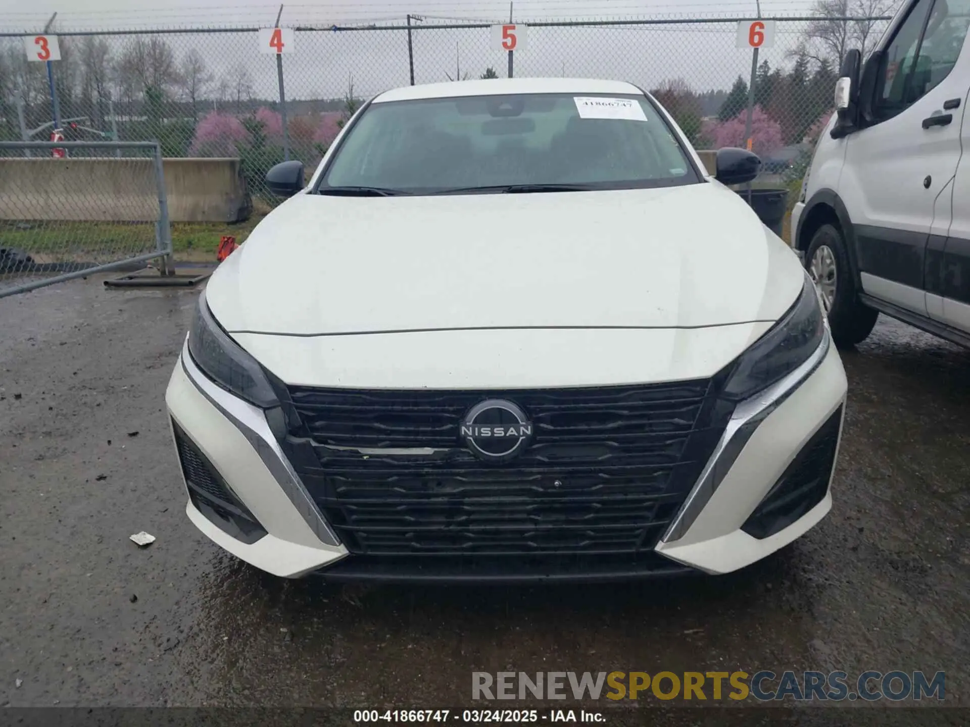 12 fotografías del automóvil dañado 1N4BL4DV8RN432726 NISSAN ALTIMA 2024