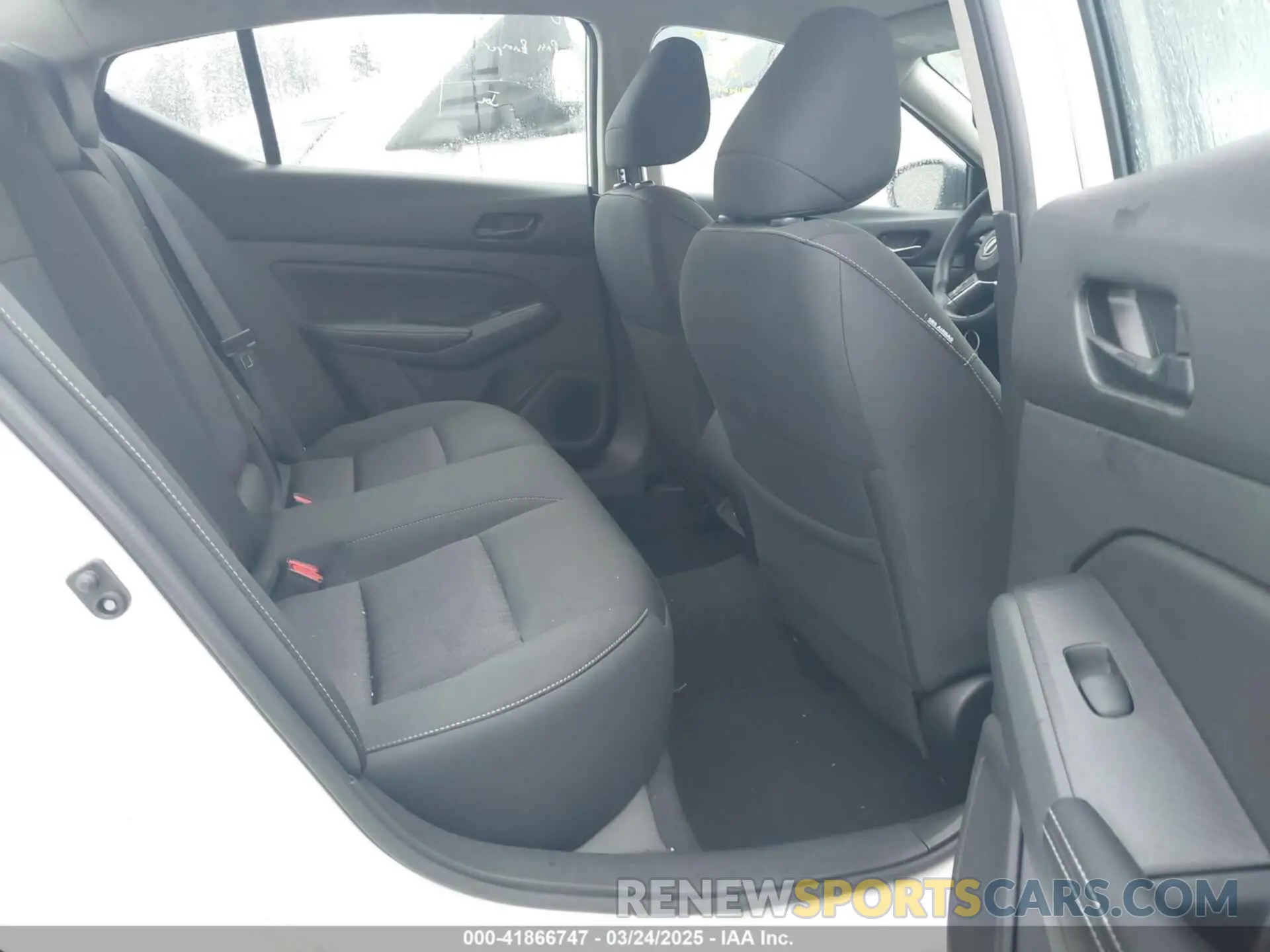 8 fotografías del automóvil dañado 1N4BL4DV8RN432726 NISSAN ALTIMA 2024