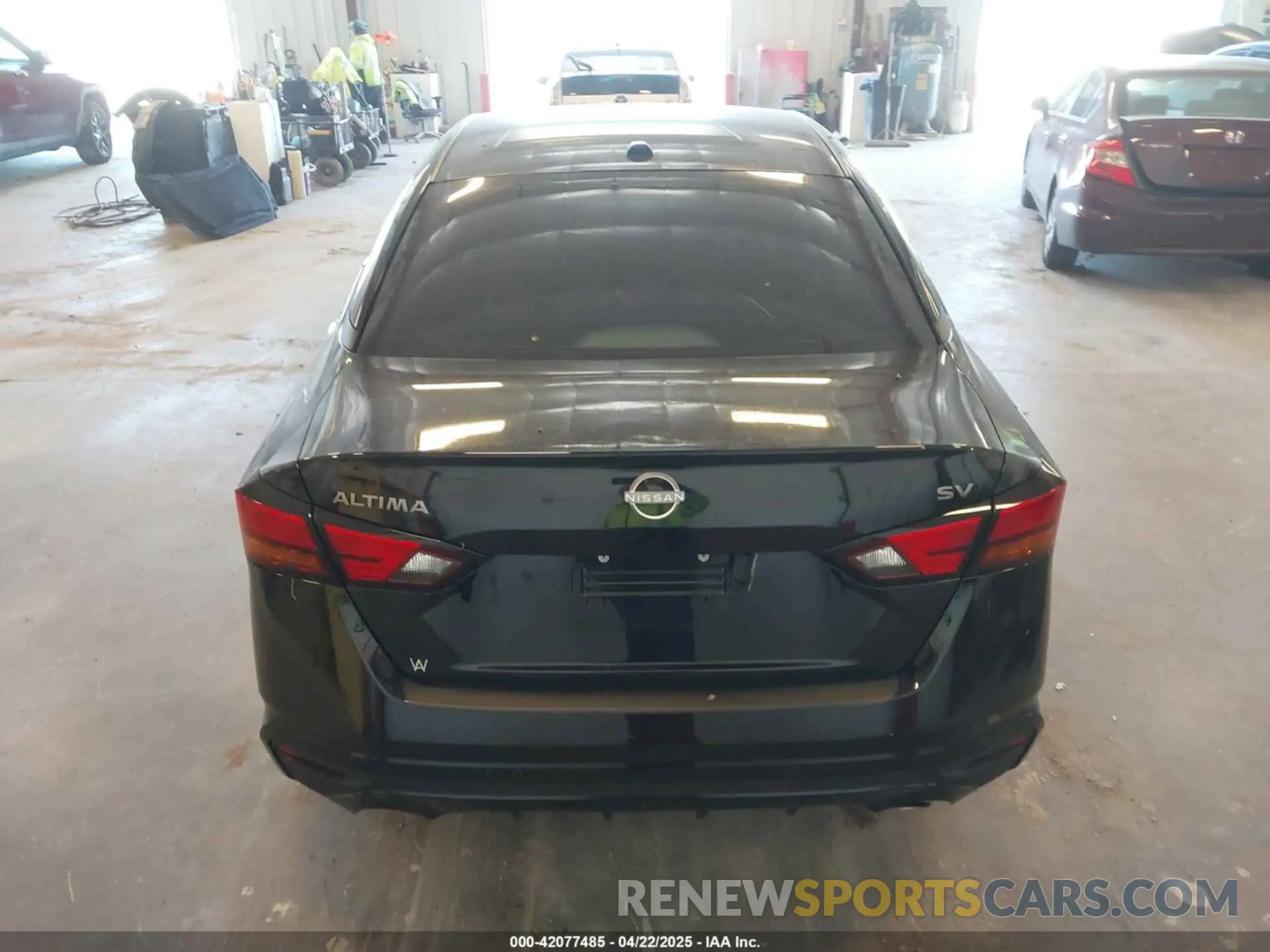 16 fotografías del automóvil dañado 1N4BL4DV8RN436310 NISSAN ALTIMA 2024