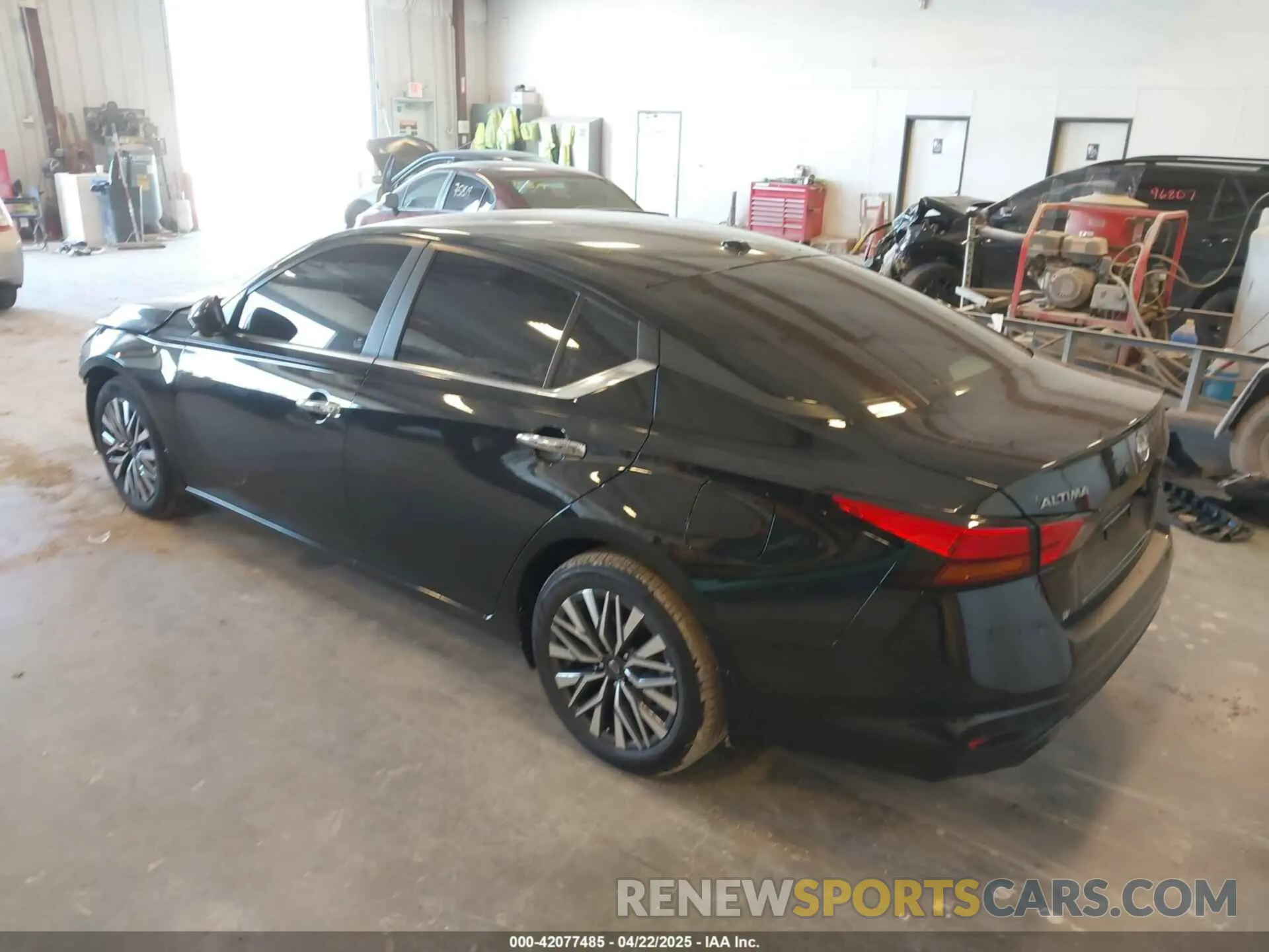 3 fotografías del automóvil dañado 1N4BL4DV8RN436310 NISSAN ALTIMA 2024