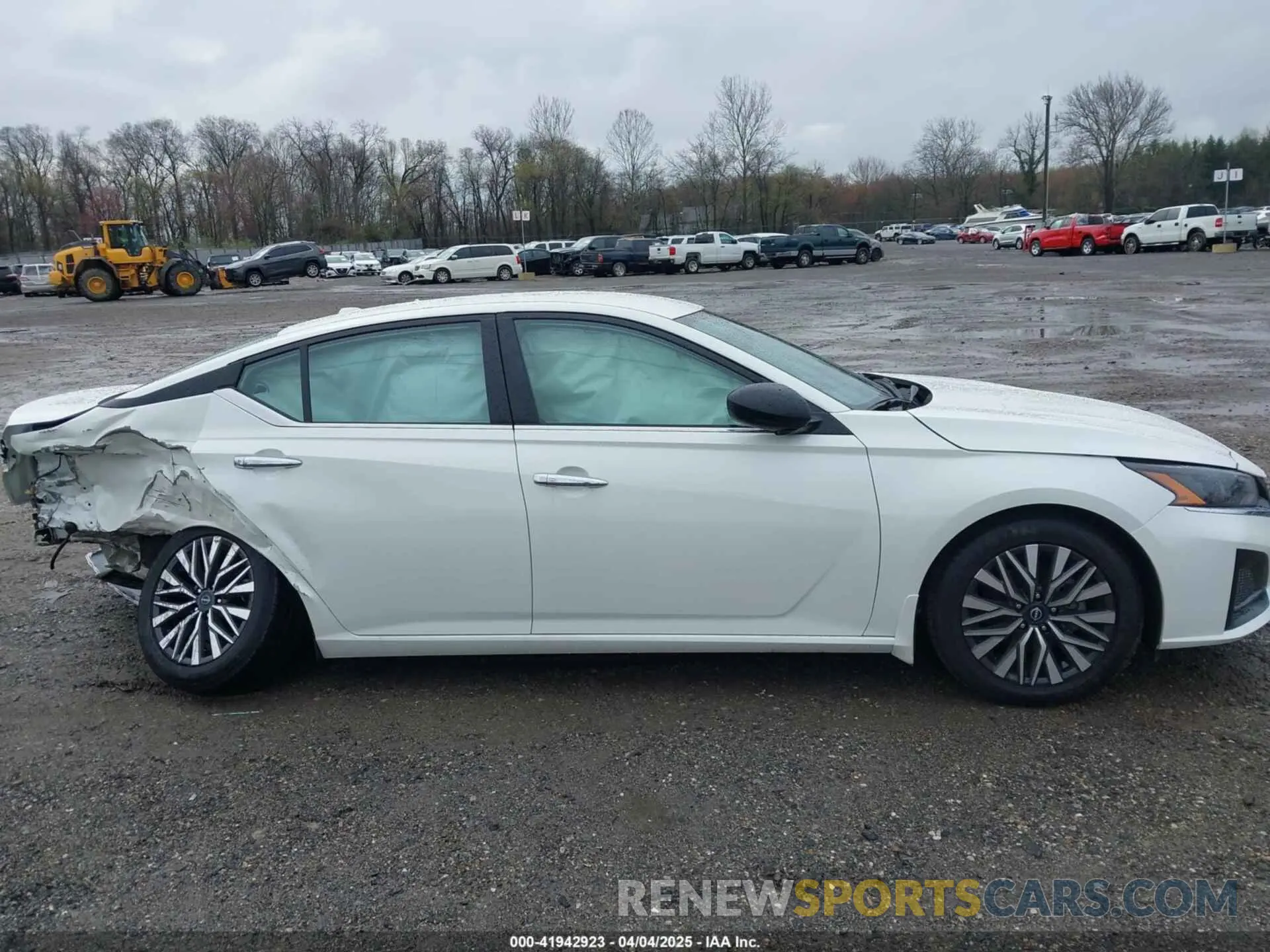 13 fotografías del automóvil dañado 1N4BL4DV9RN315978 NISSAN ALTIMA 2024