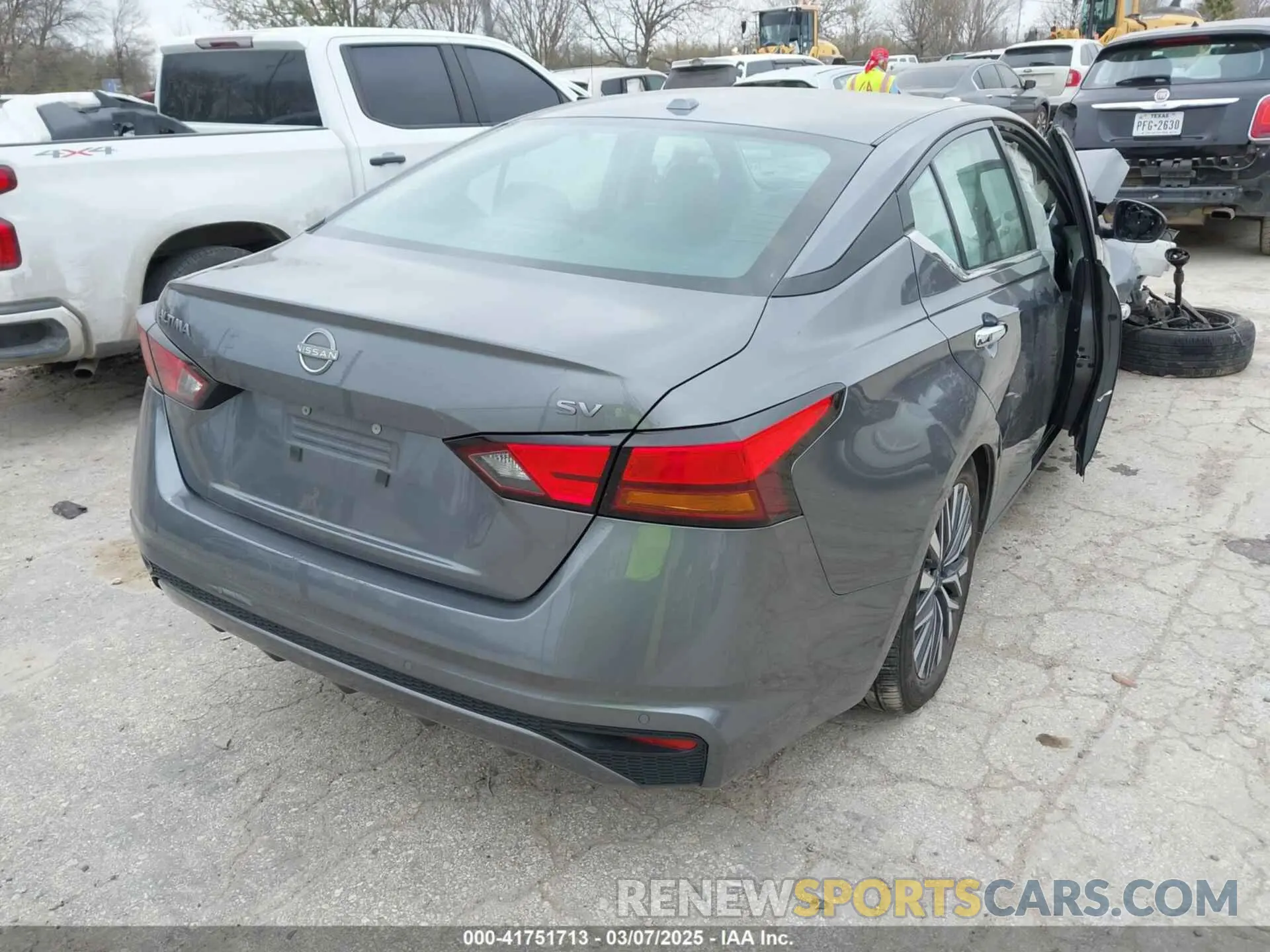 4 fotografías del automóvil dañado 1N4BL4DV9RN354103 NISSAN ALTIMA 2024