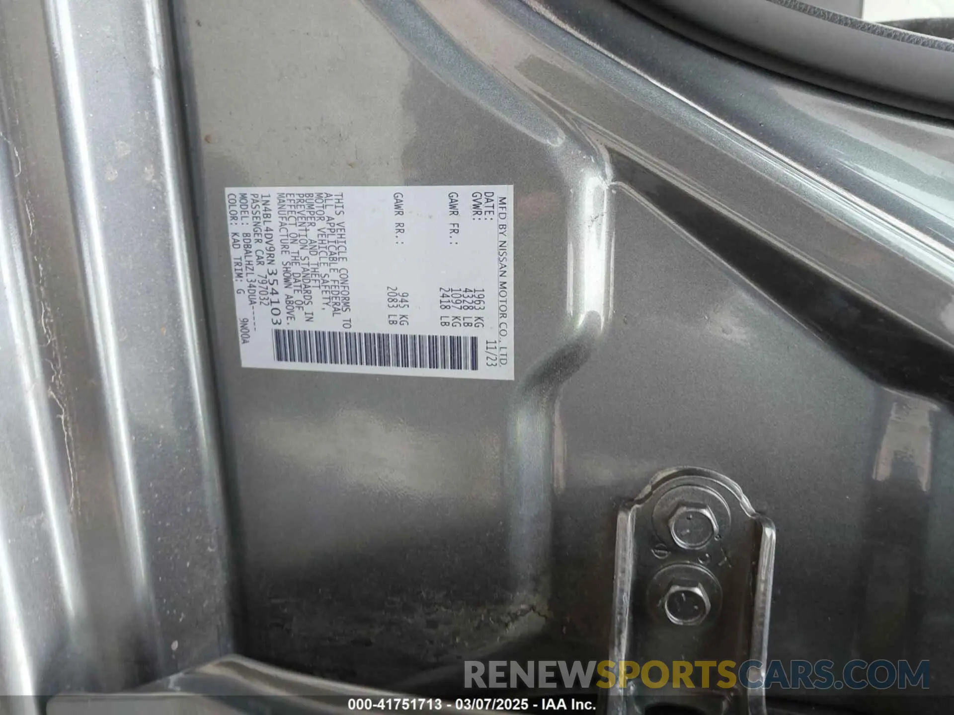 9 fotografías del automóvil dañado 1N4BL4DV9RN354103 NISSAN ALTIMA 2024