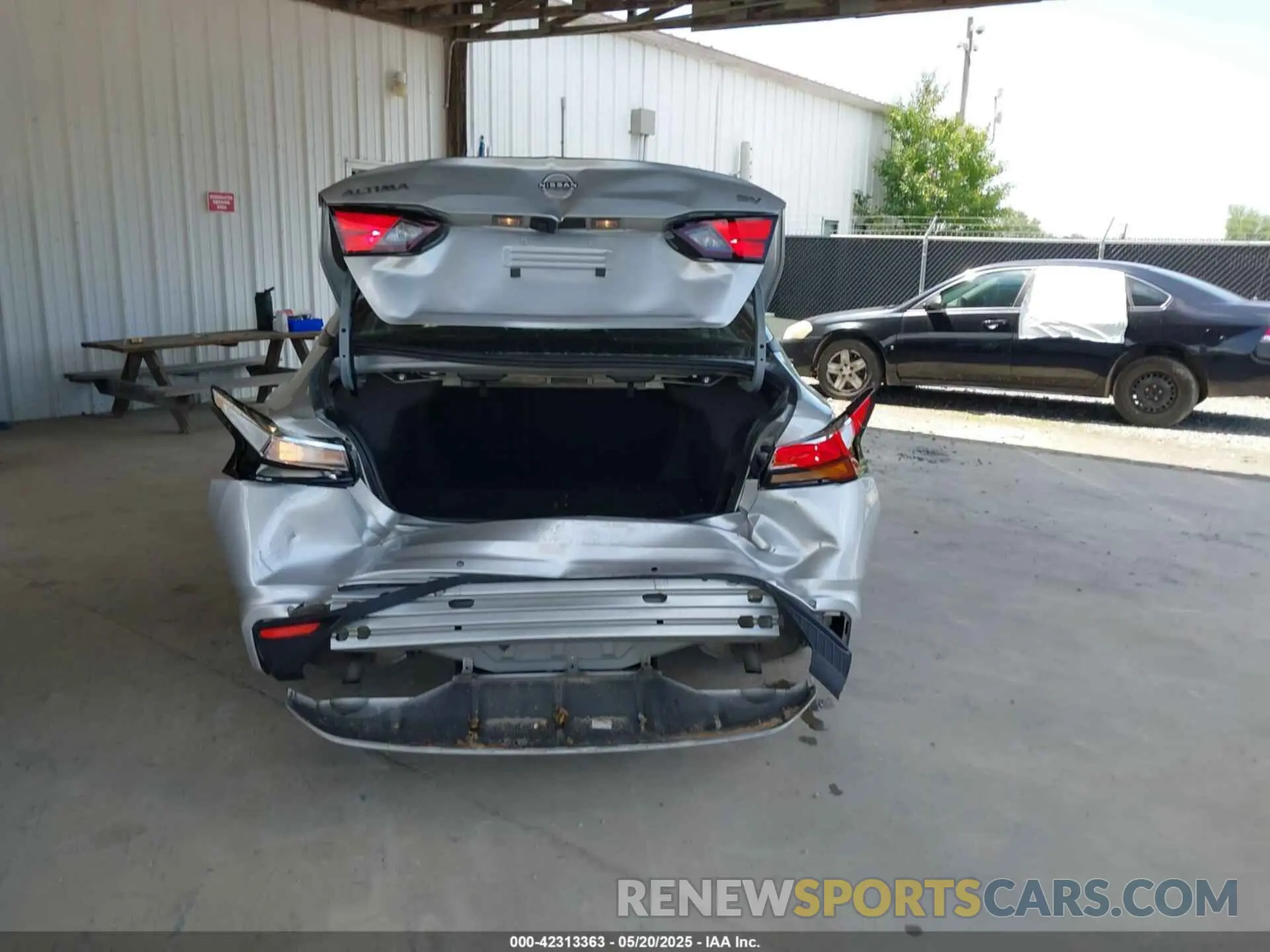 16 fotografías del automóvil dañado 1N4BL4DVXRN352375 NISSAN ALTIMA 2024