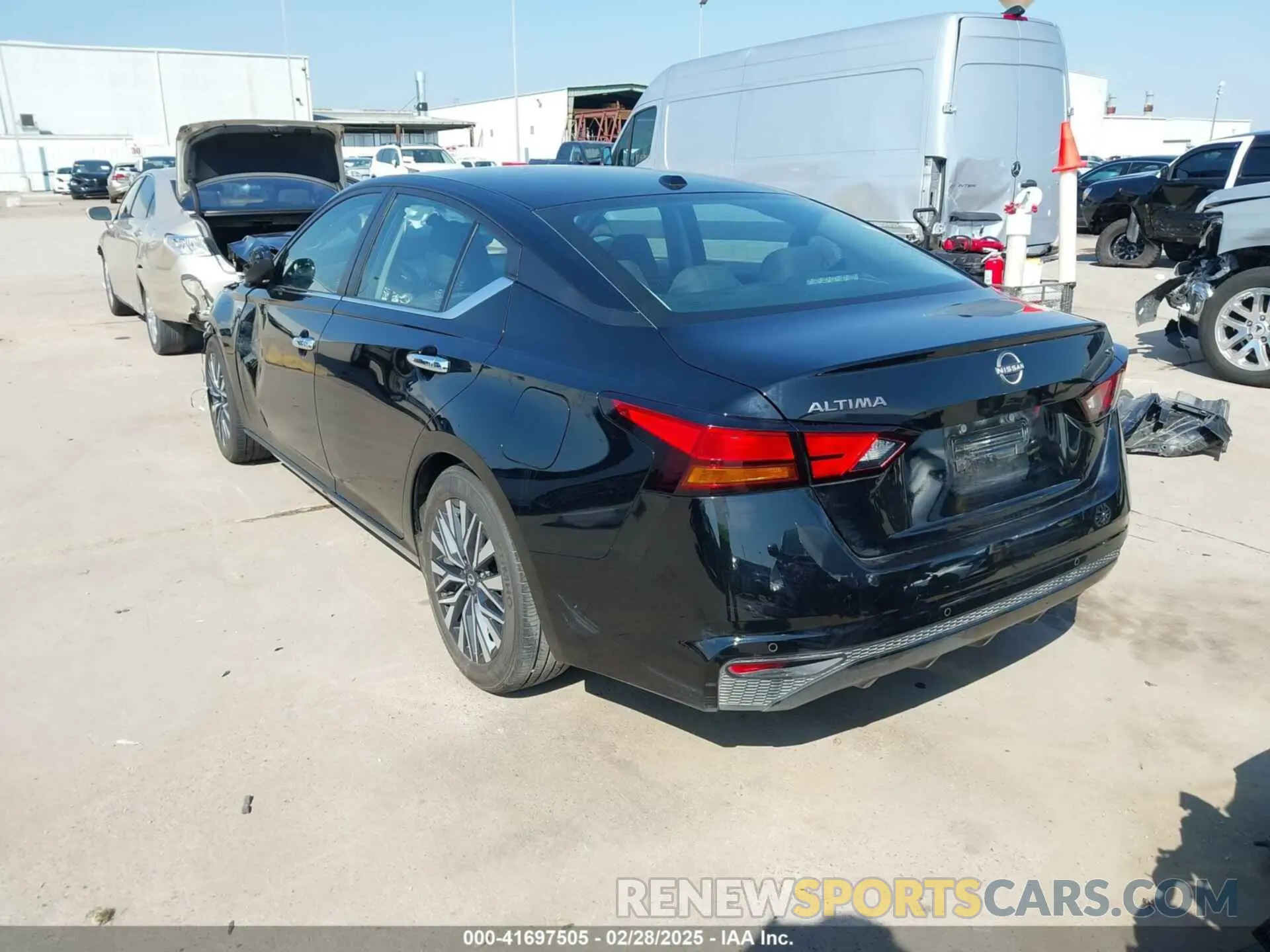 3 fotografías del automóvil dañado 1N4BL4DVXRN366342 NISSAN ALTIMA 2024