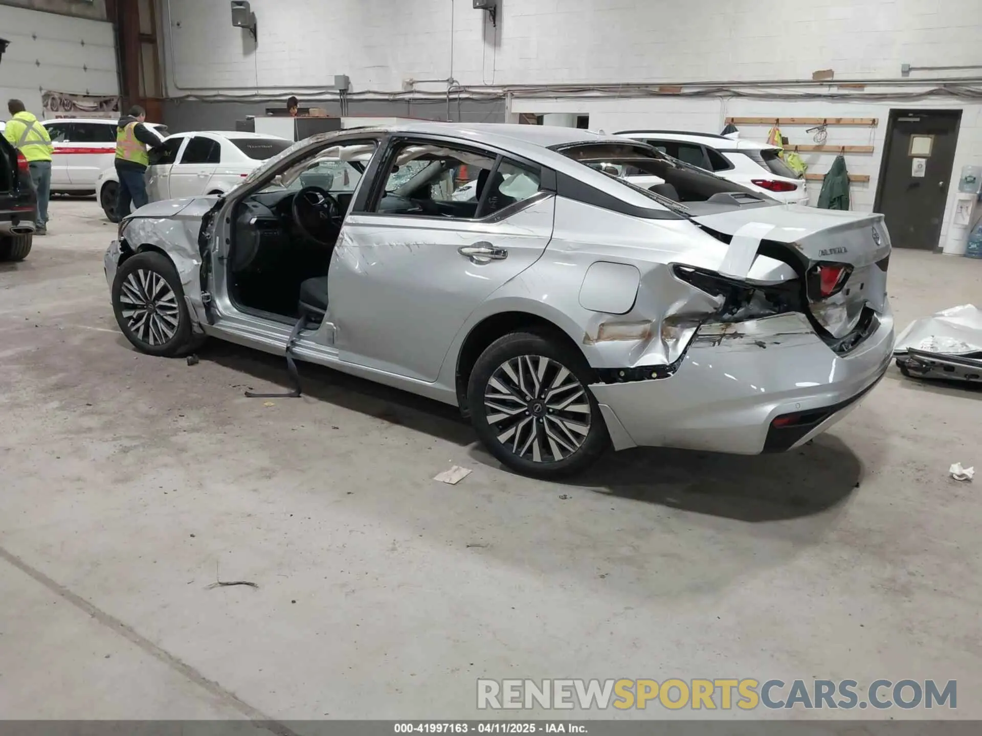 3 fotografías del automóvil dañado 1N4BL4DW3RN401845 NISSAN ALTIMA 2024